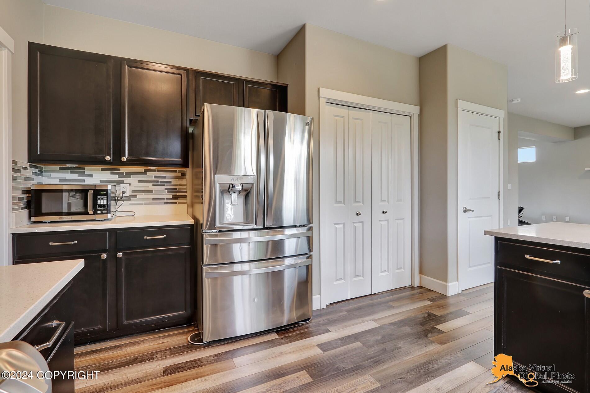 8019 Grayhawk Circle