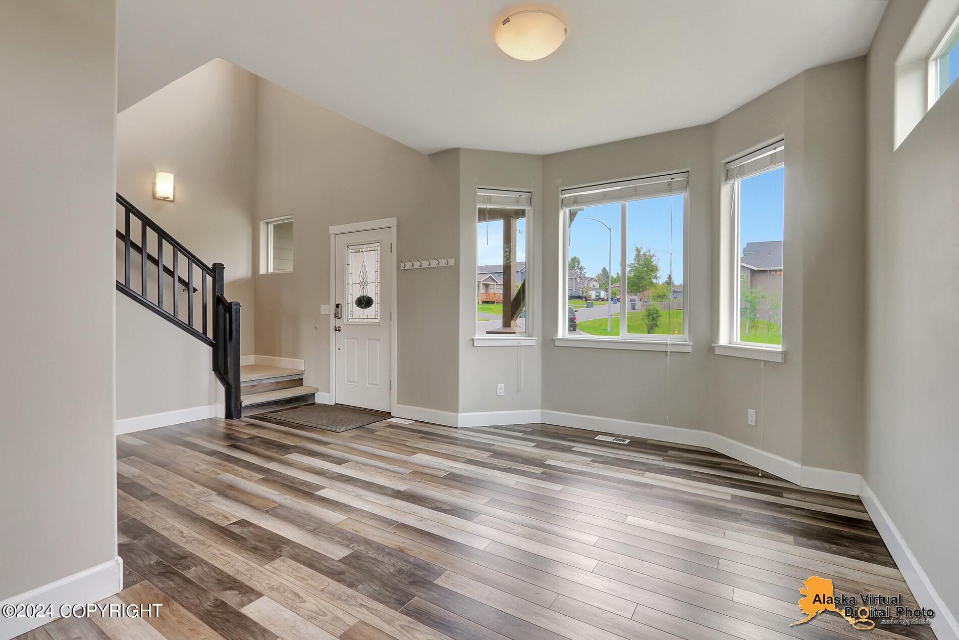 8019 Grayhawk Circle