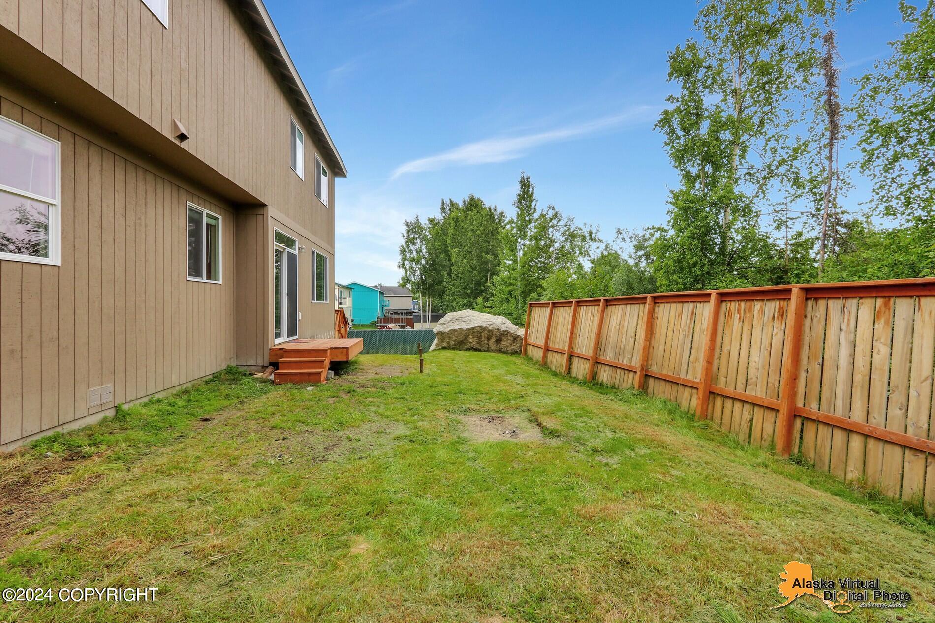 8019 Grayhawk Circle