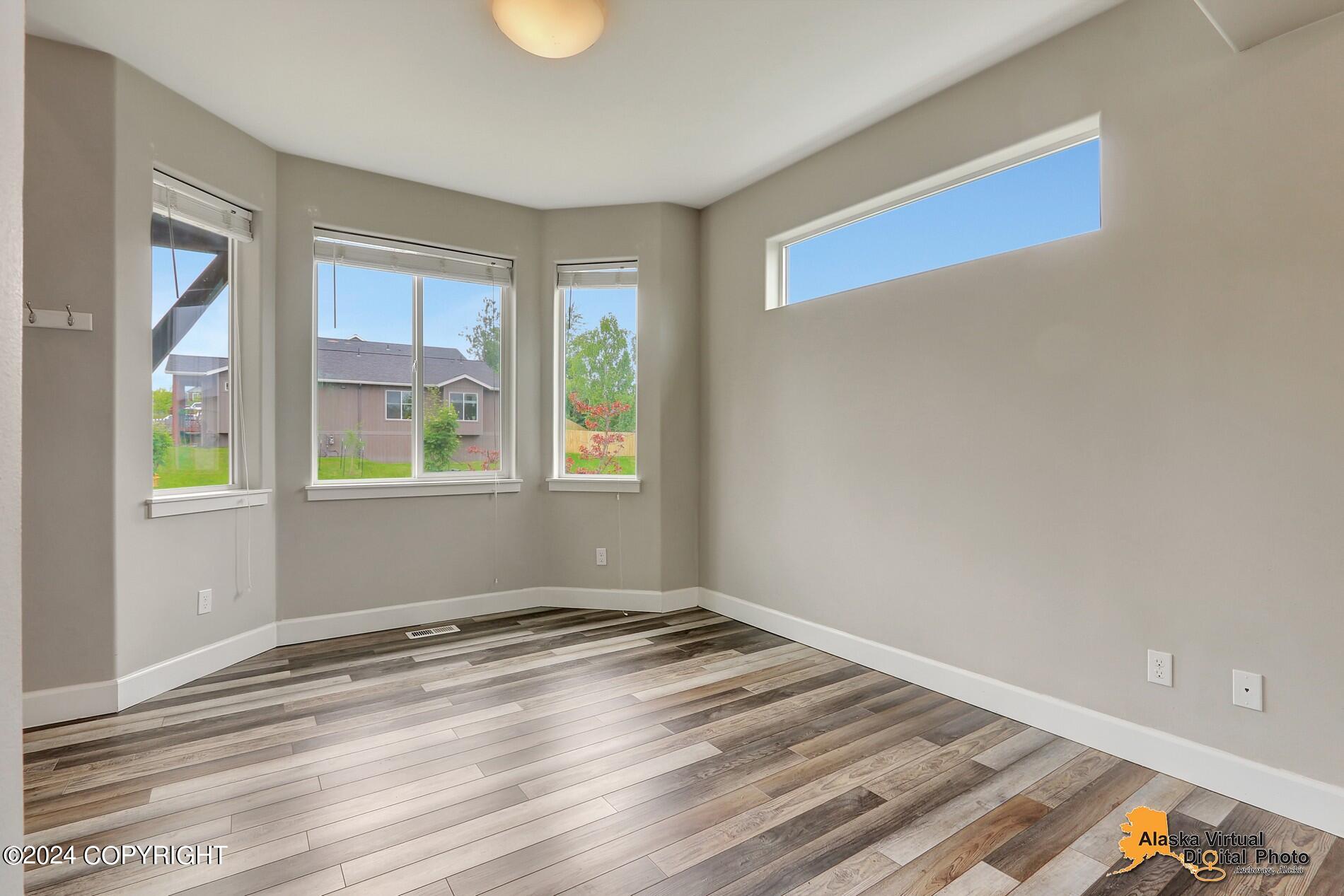 8019 Grayhawk Circle