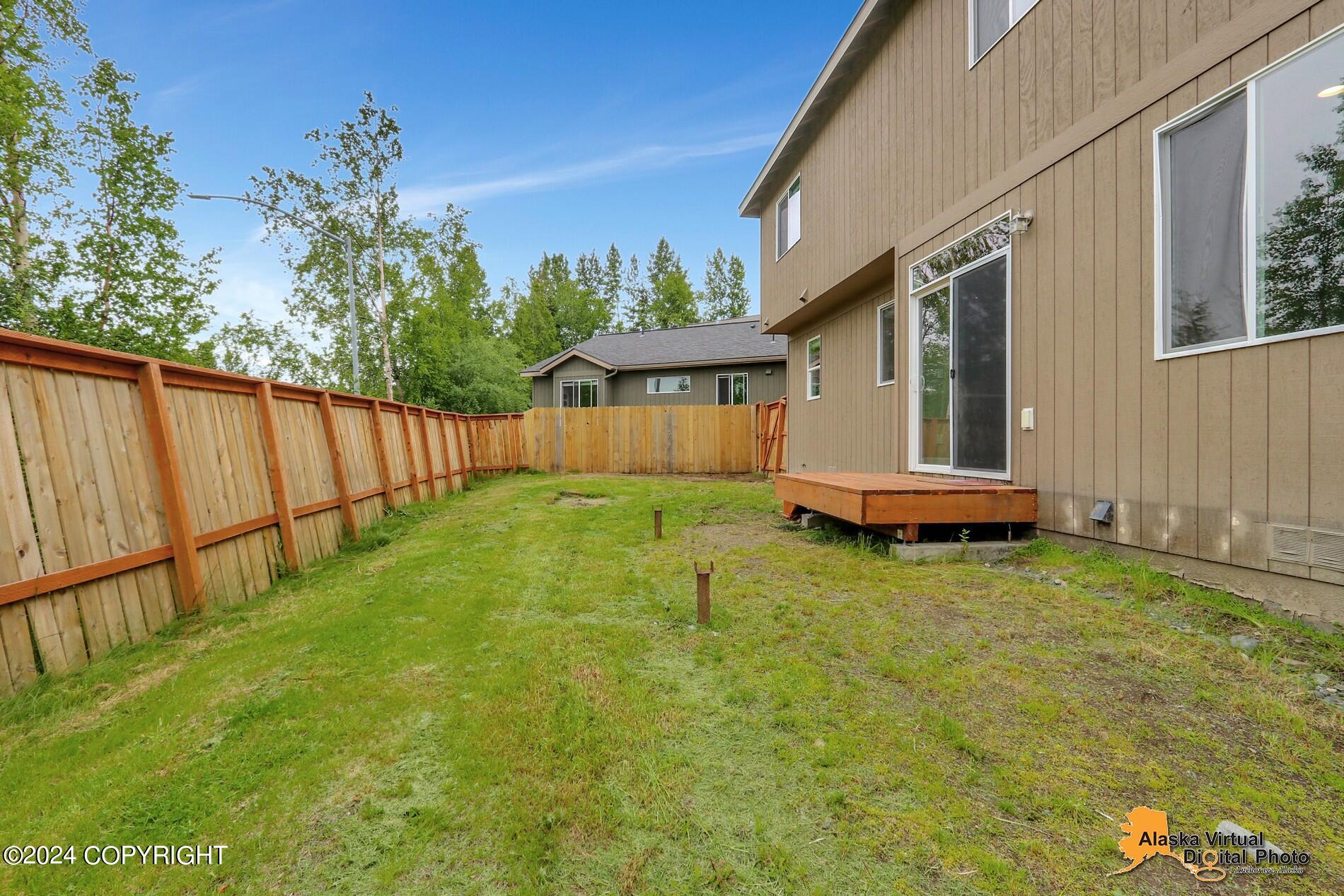 8019 Grayhawk Circle