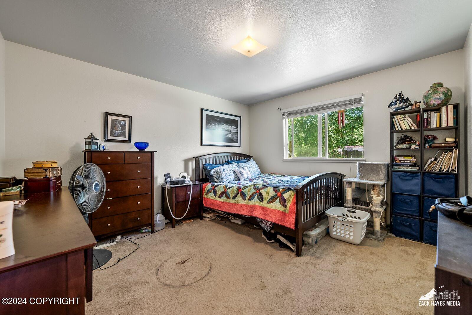 356/358 Egavik Drive