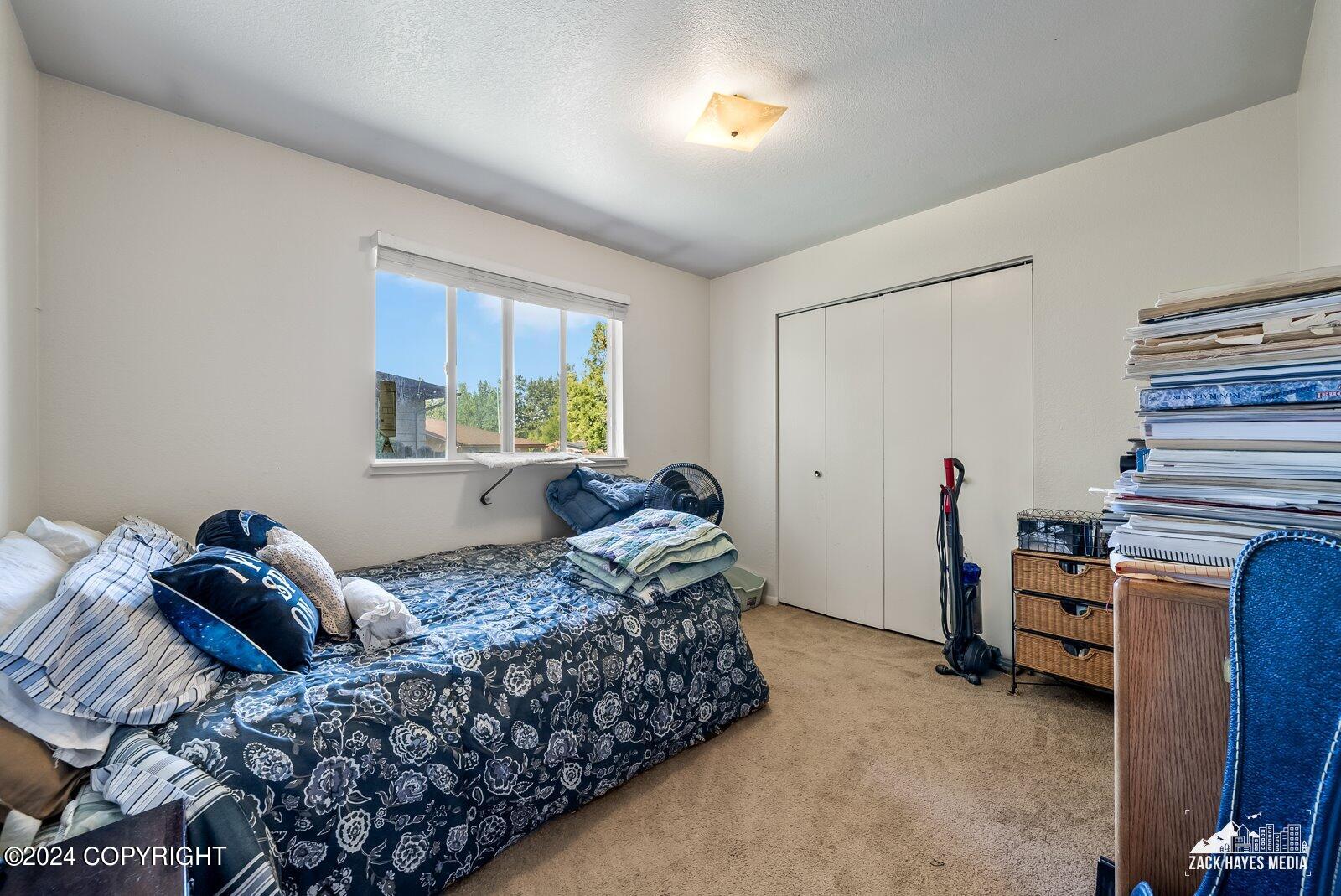 356/358 Egavik Drive