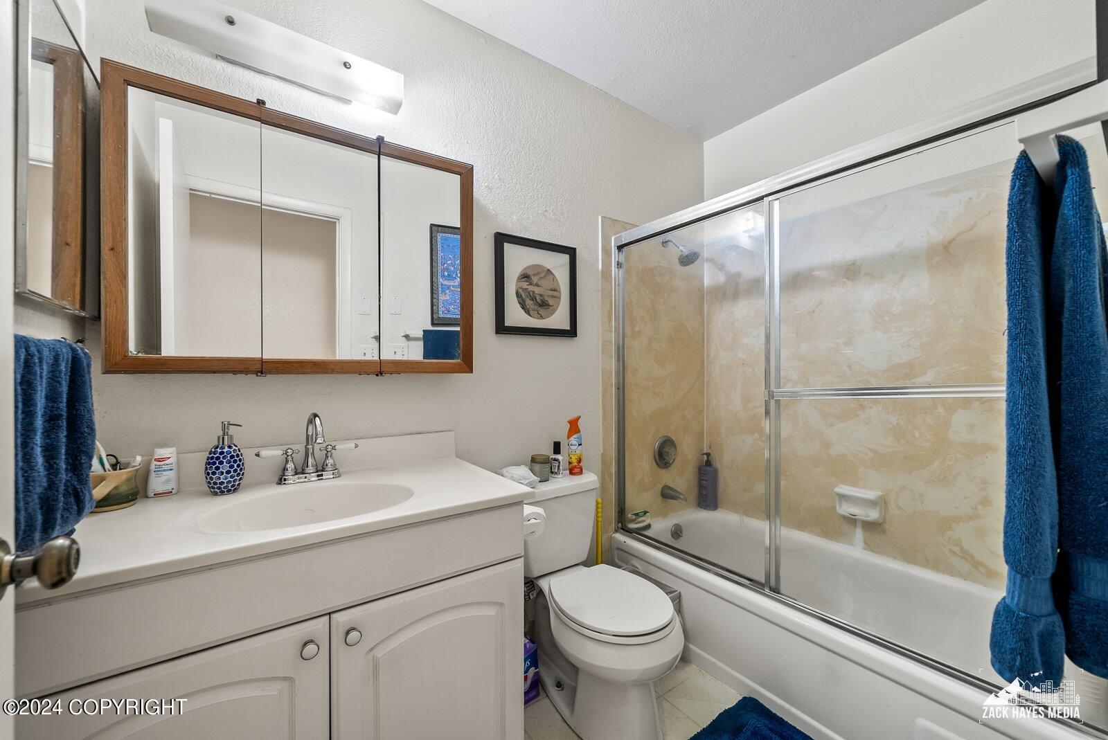 356/358 Egavik Drive