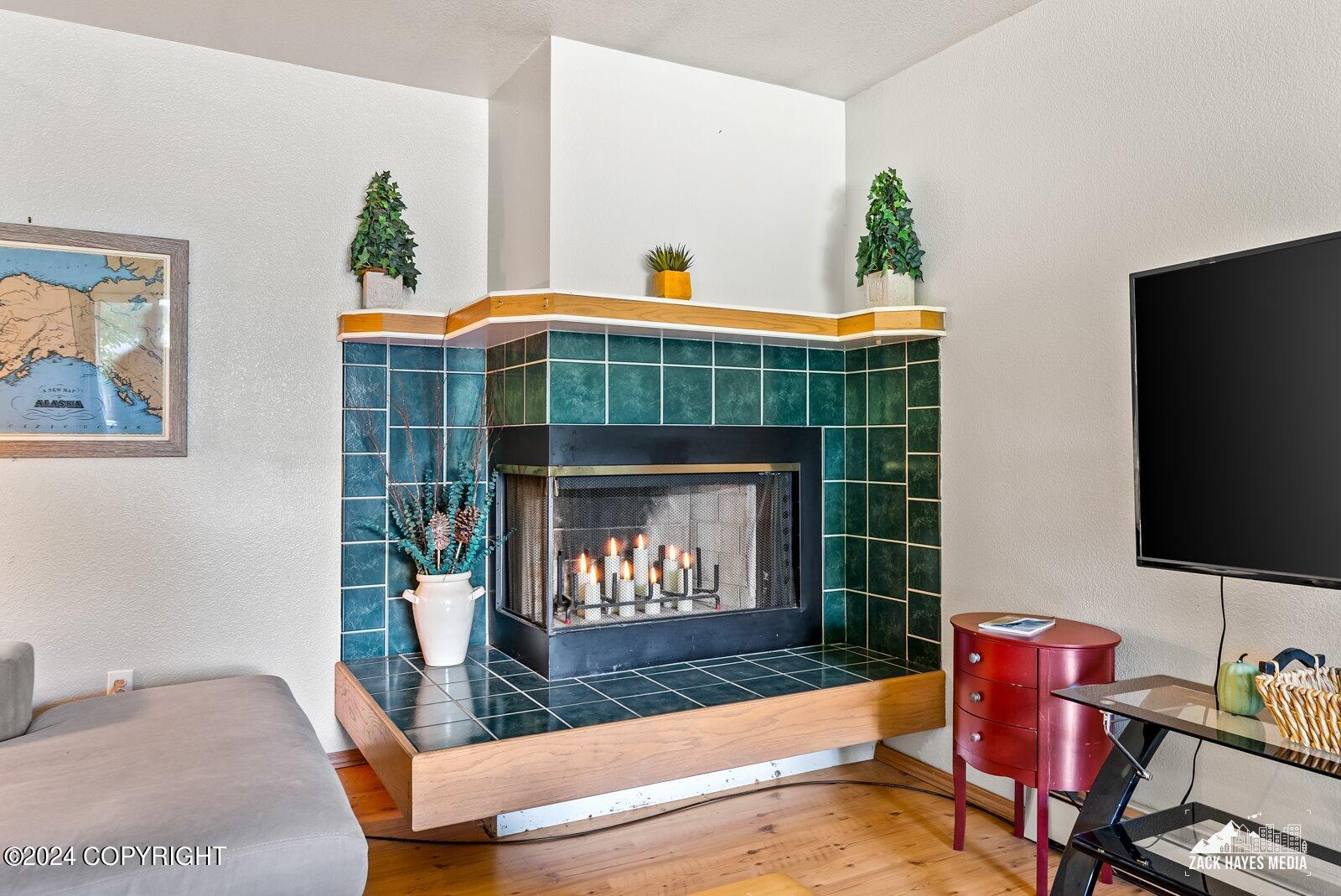 356/358 Egavik Drive