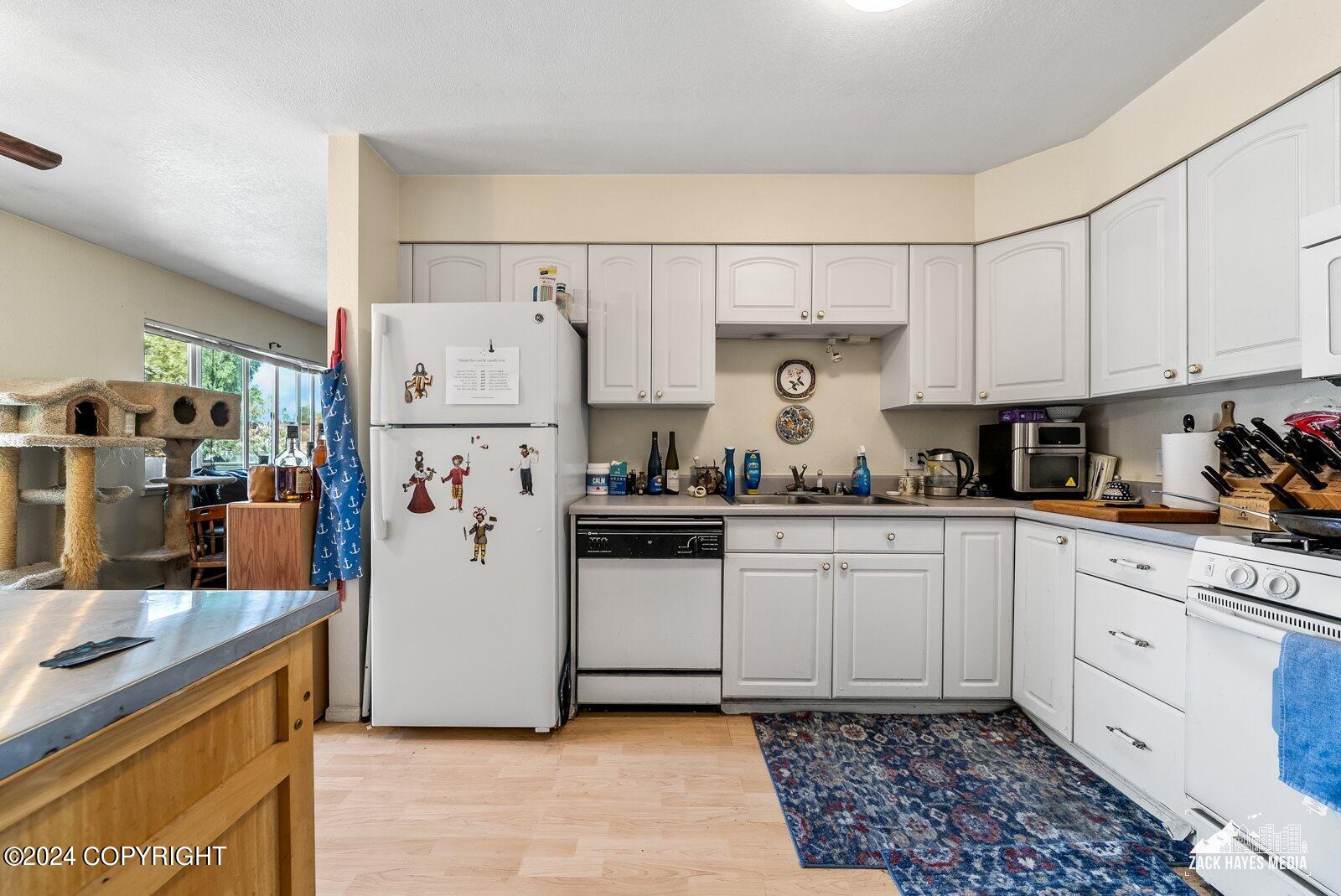 356/358 Egavik Drive