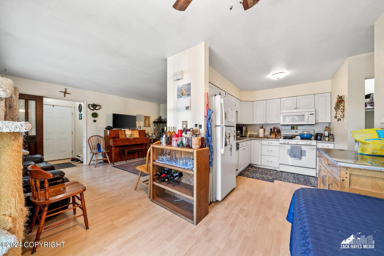 356/358 Egavik Drive