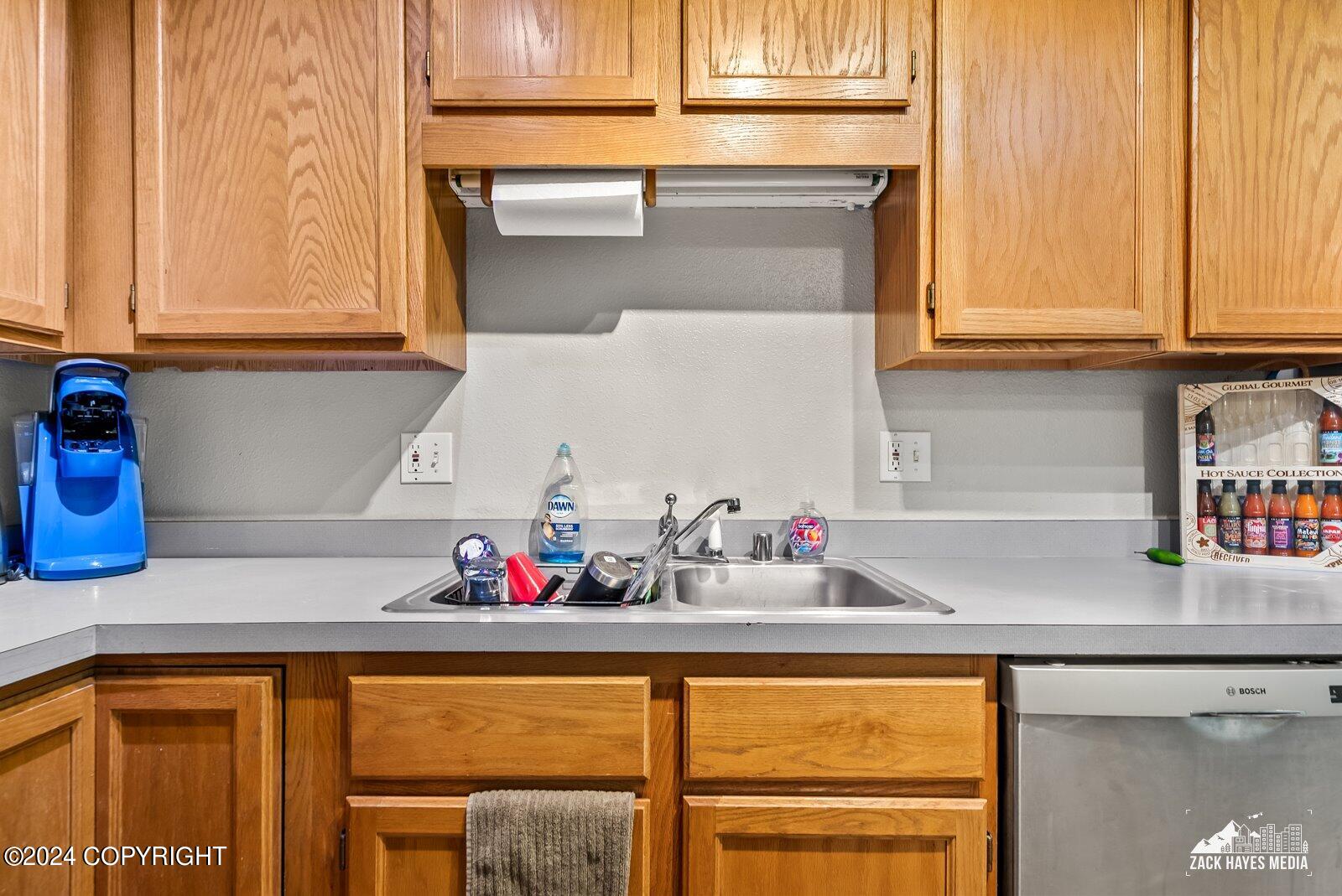 356/358 Egavik Drive