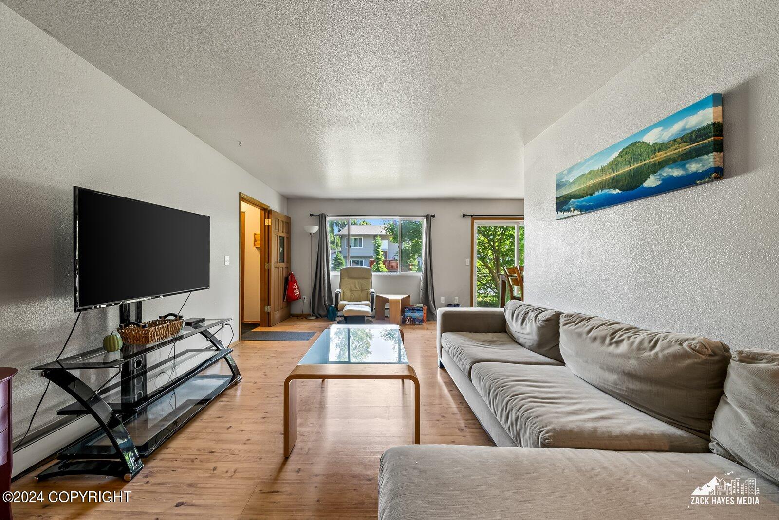 356/358 Egavik Drive