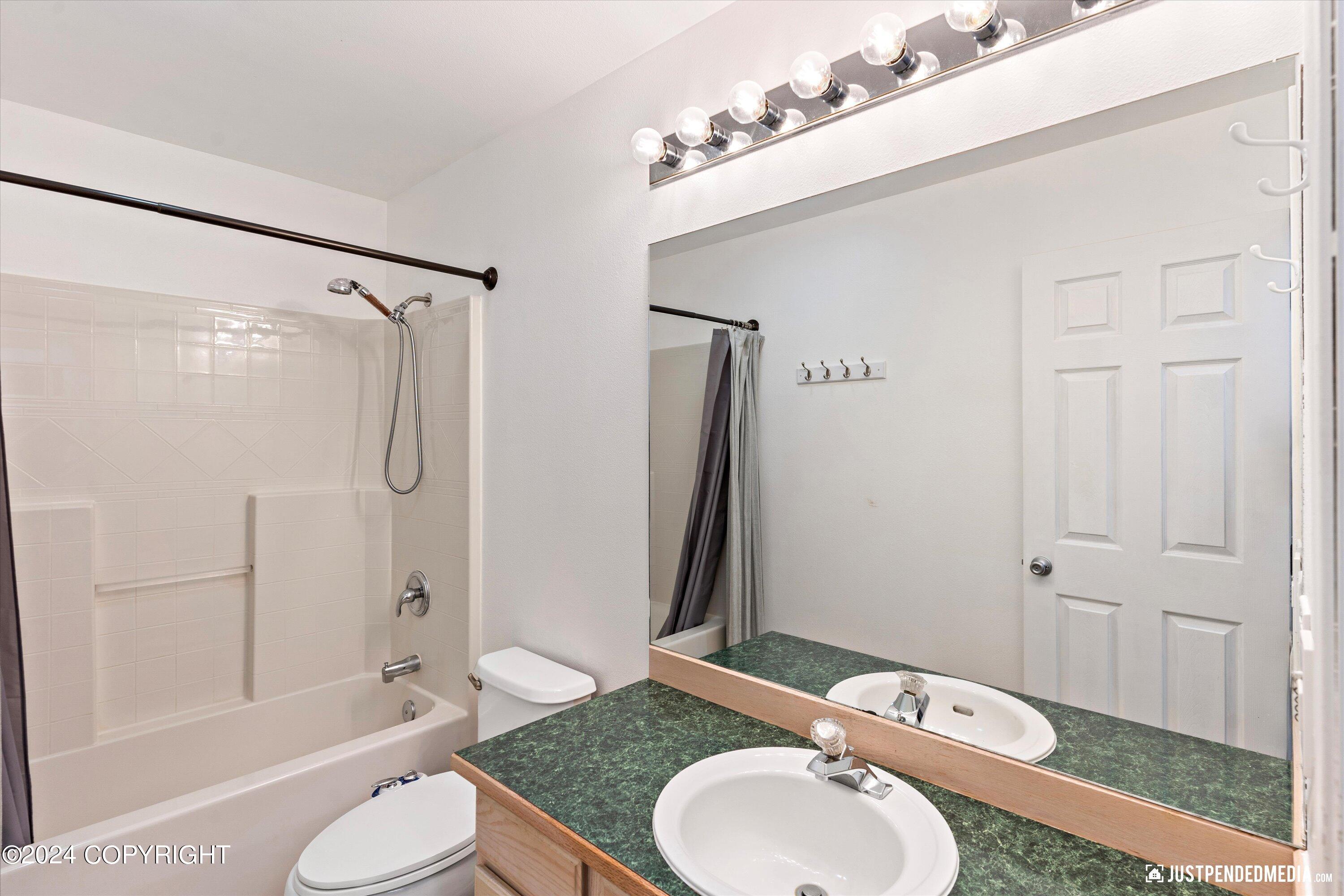 4115 Red Talon Circle