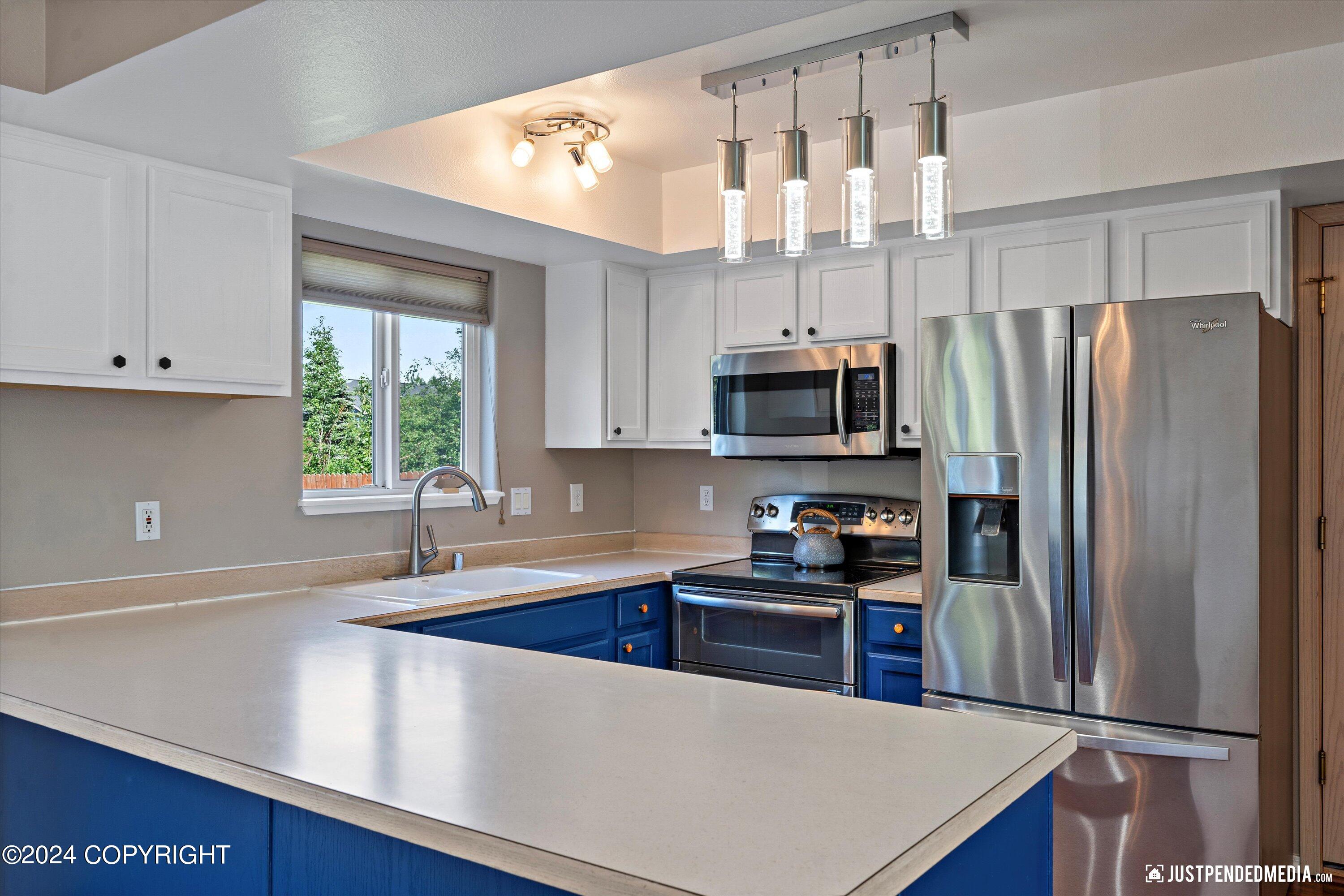 4115 Red Talon Circle