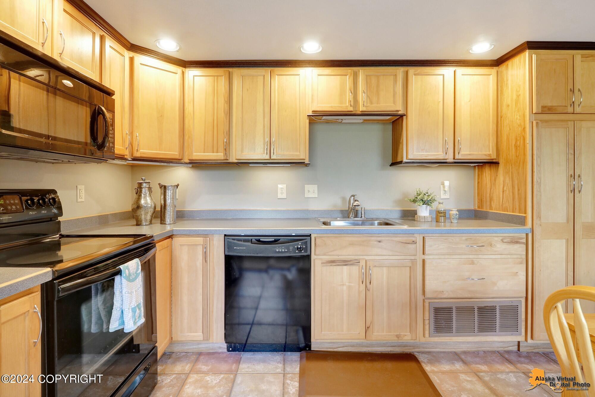 7081 Crooked Tree Drive