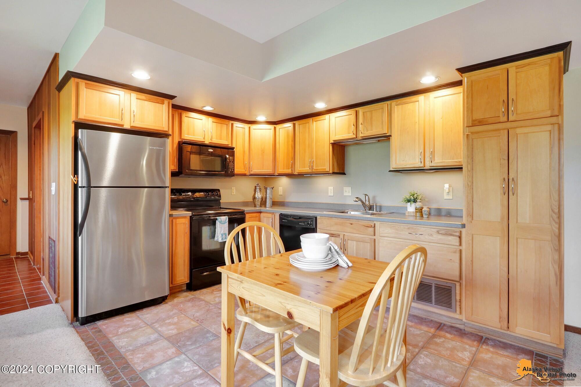 7081 Crooked Tree Drive