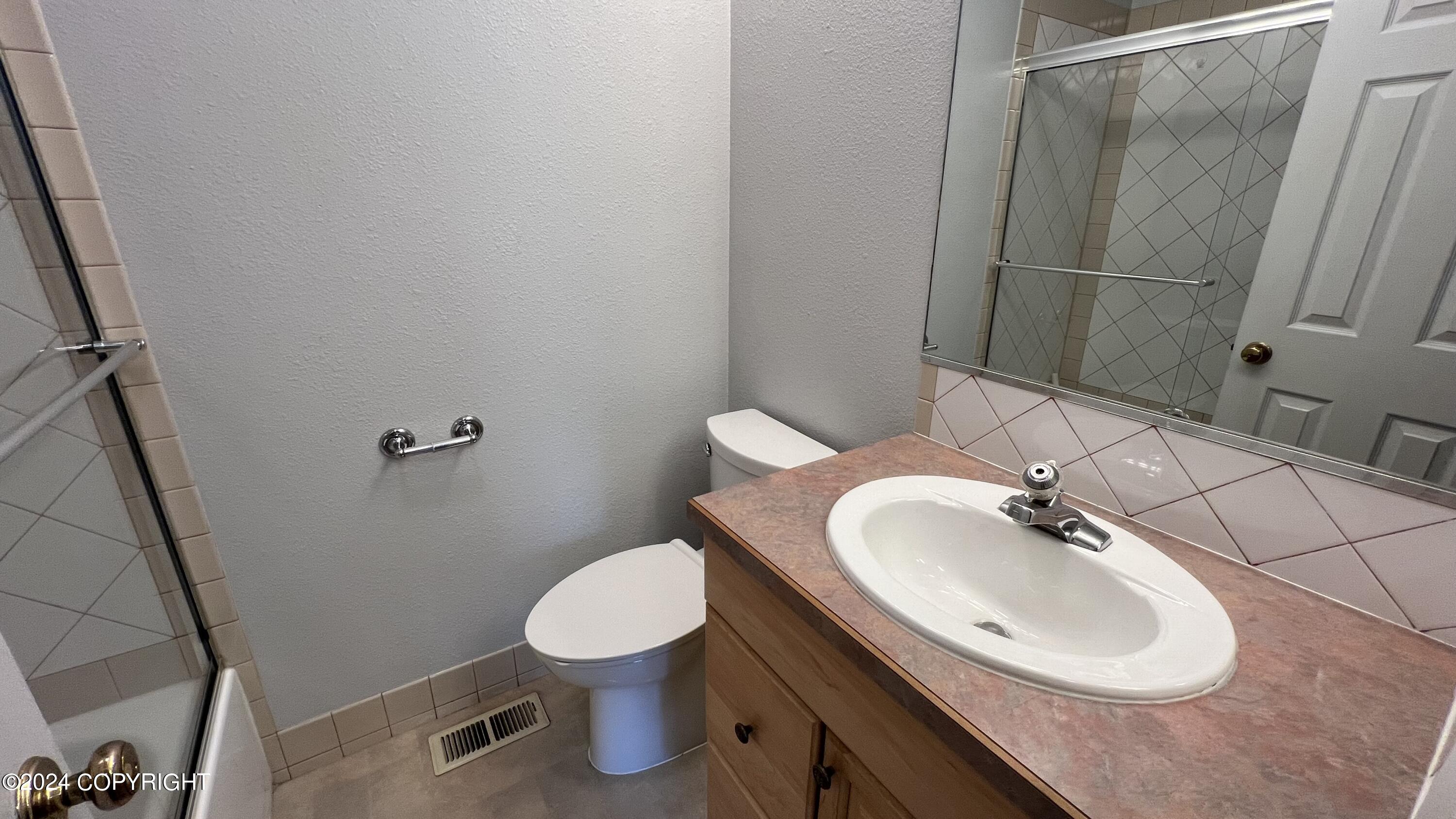 7270 Huntsmen Circle # 1B