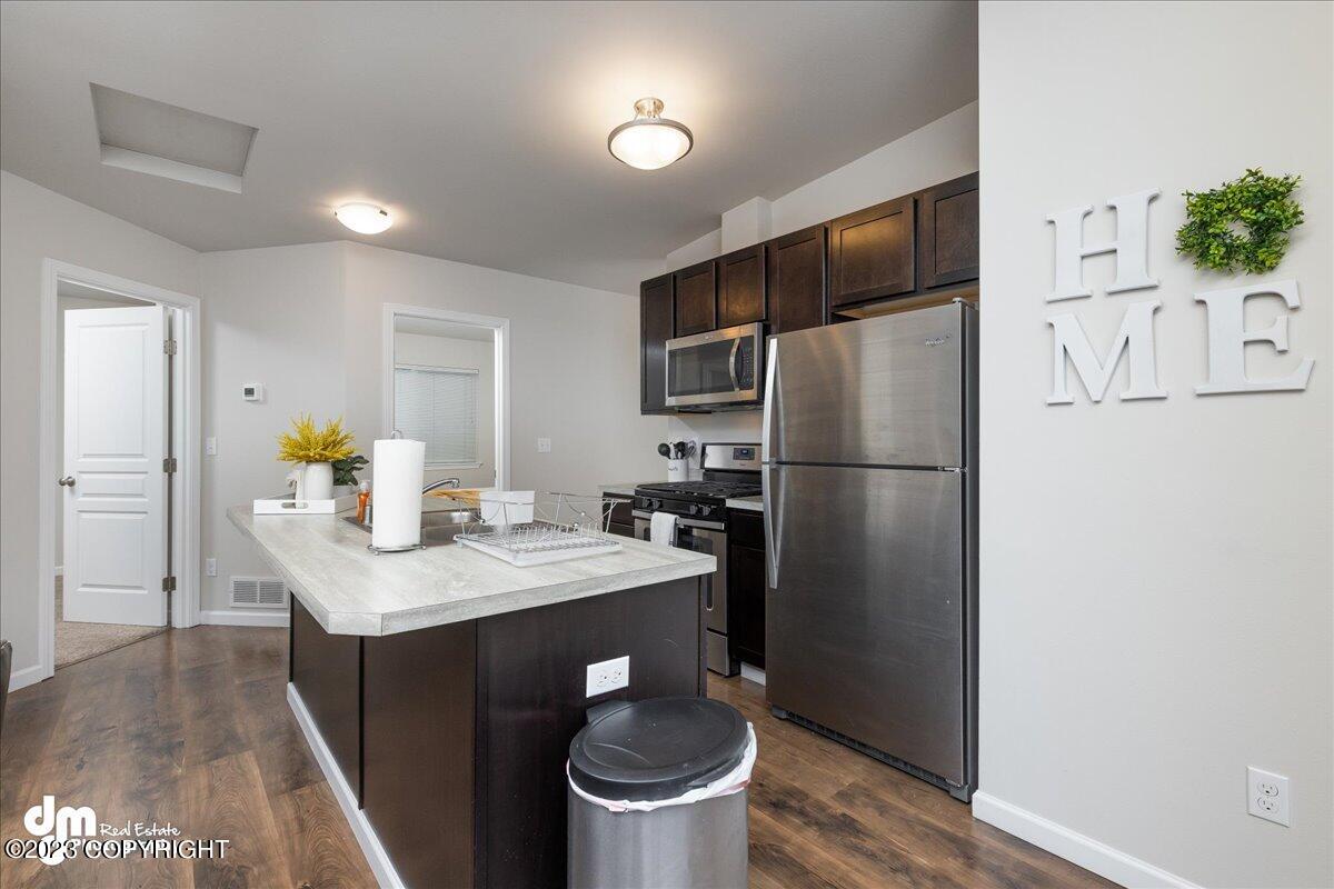 175 Willow View Circle