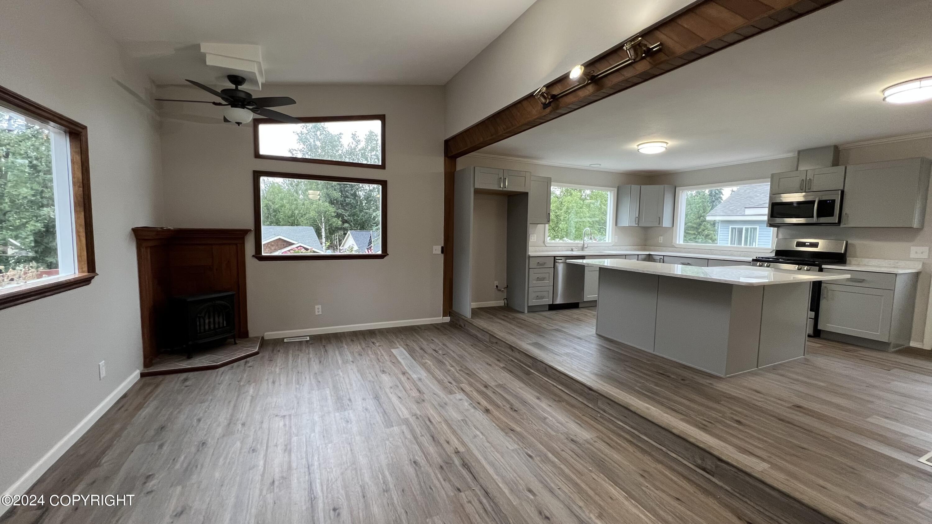 16618 Eleonora Street