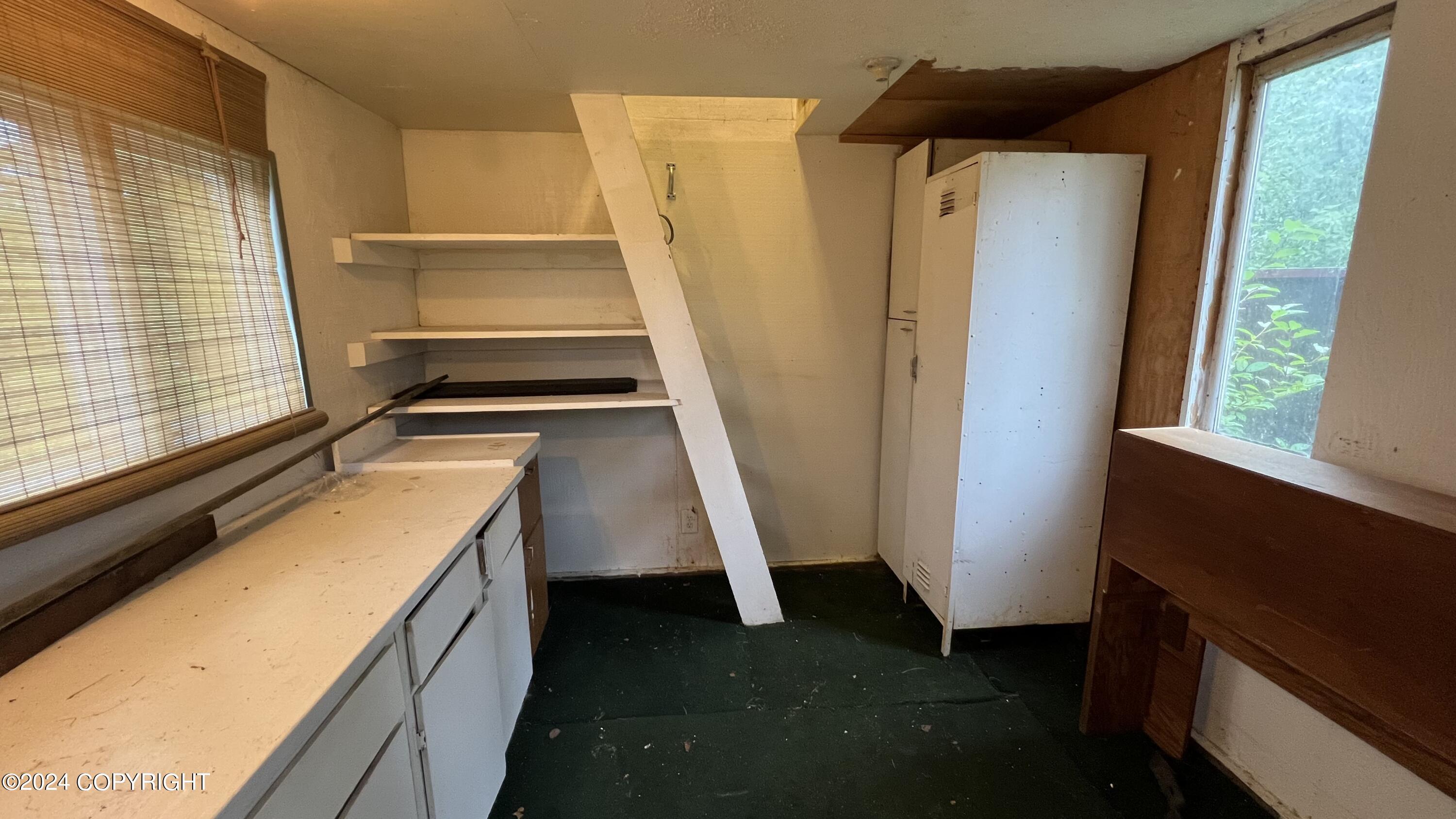 16618 Eleonora Street