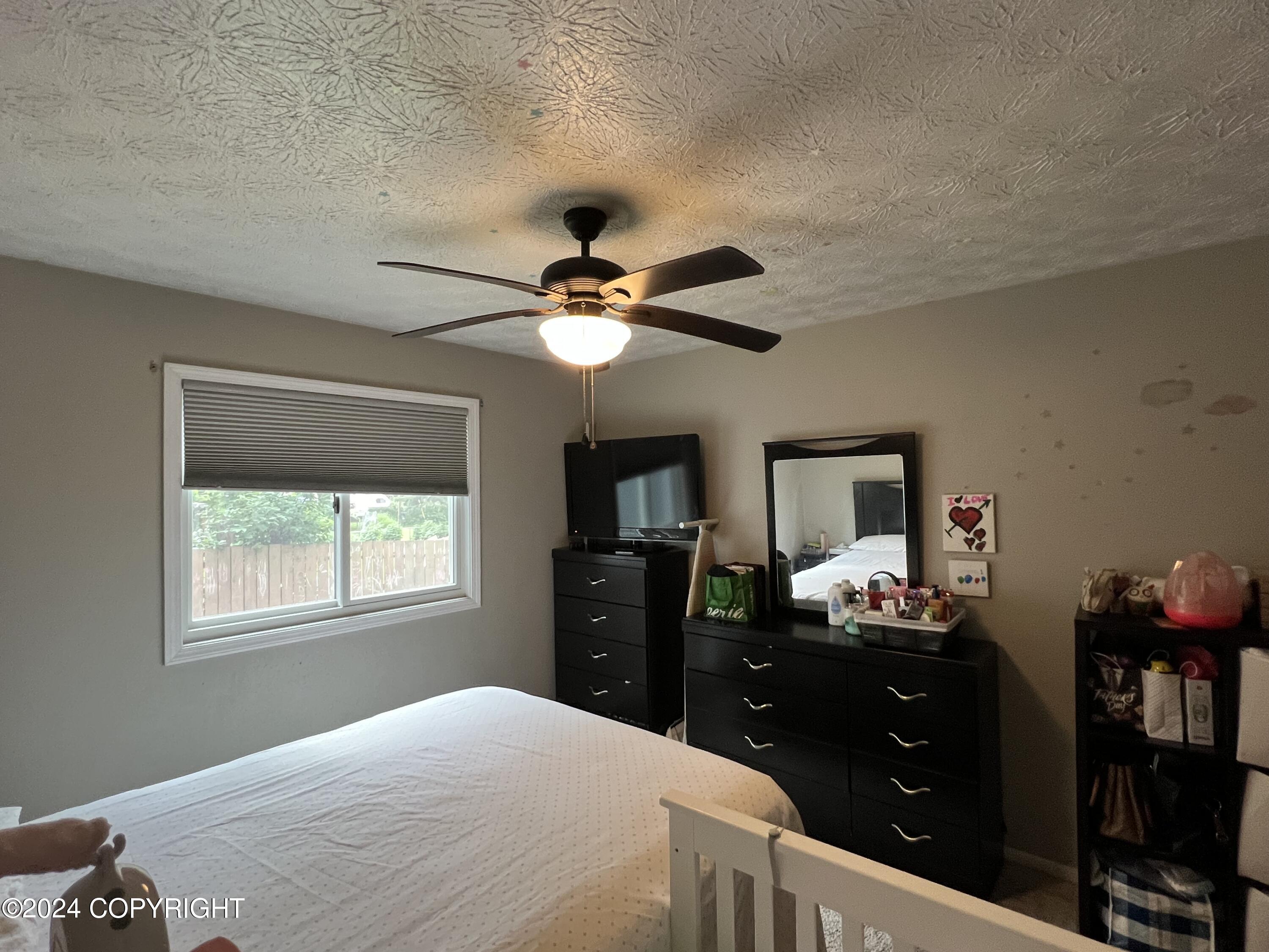 216 Red Leaf Circle
