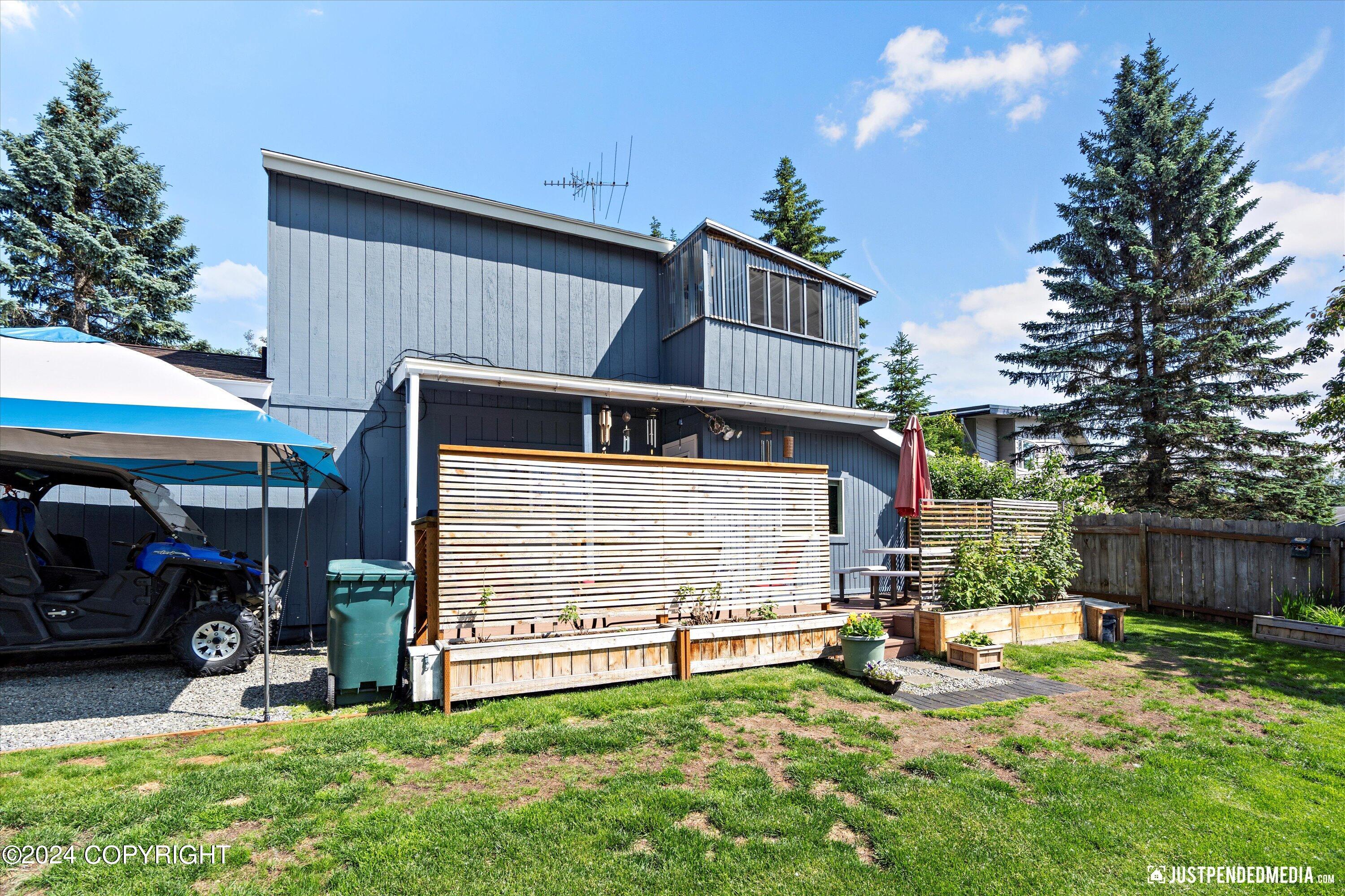 8143 Harvest Circle