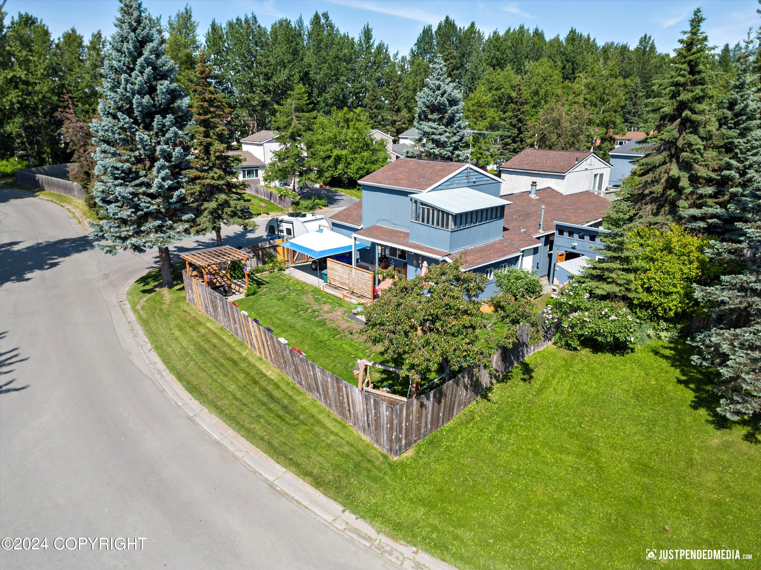 8143 Harvest Circle