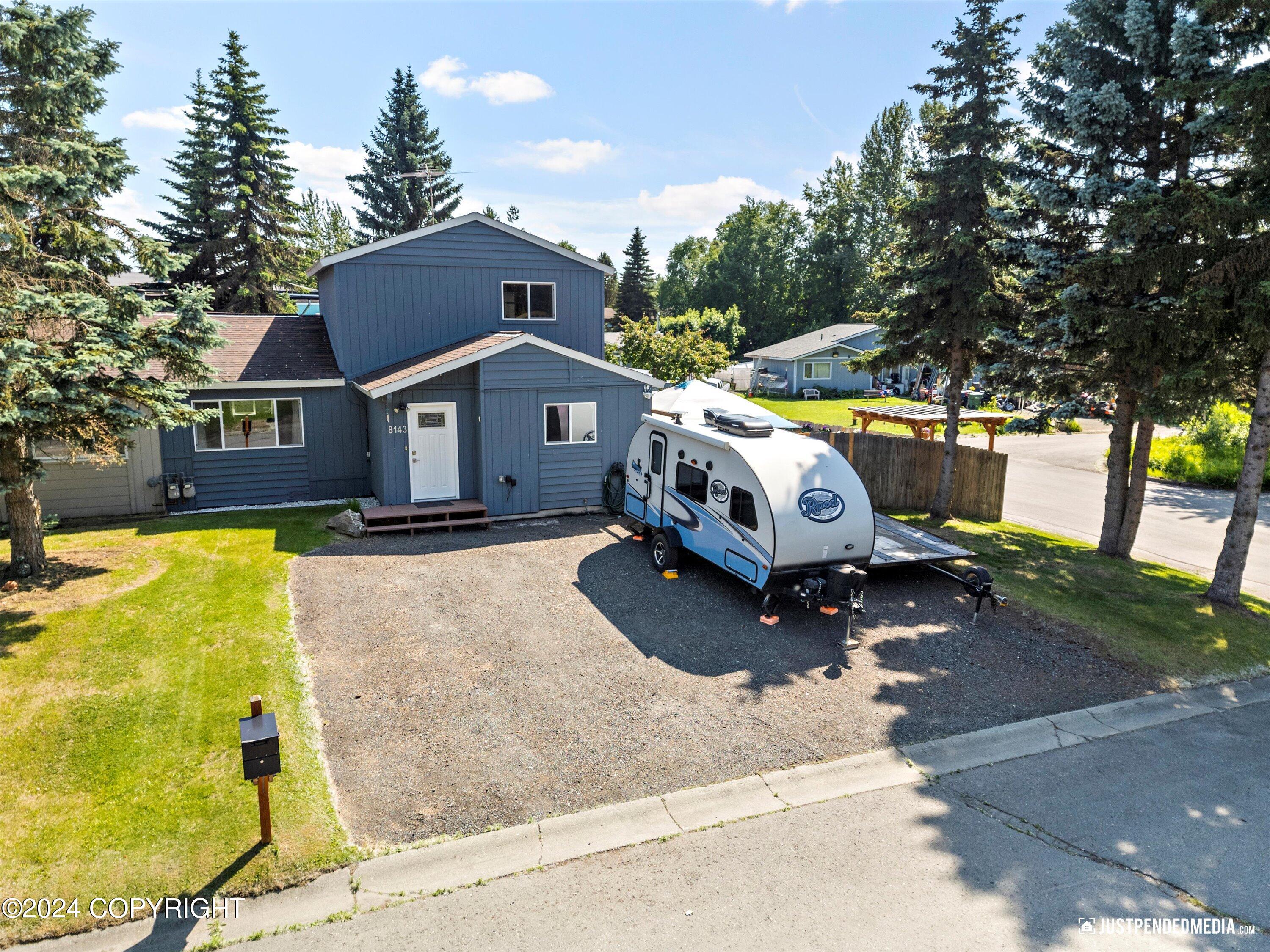 8143 Harvest Circle