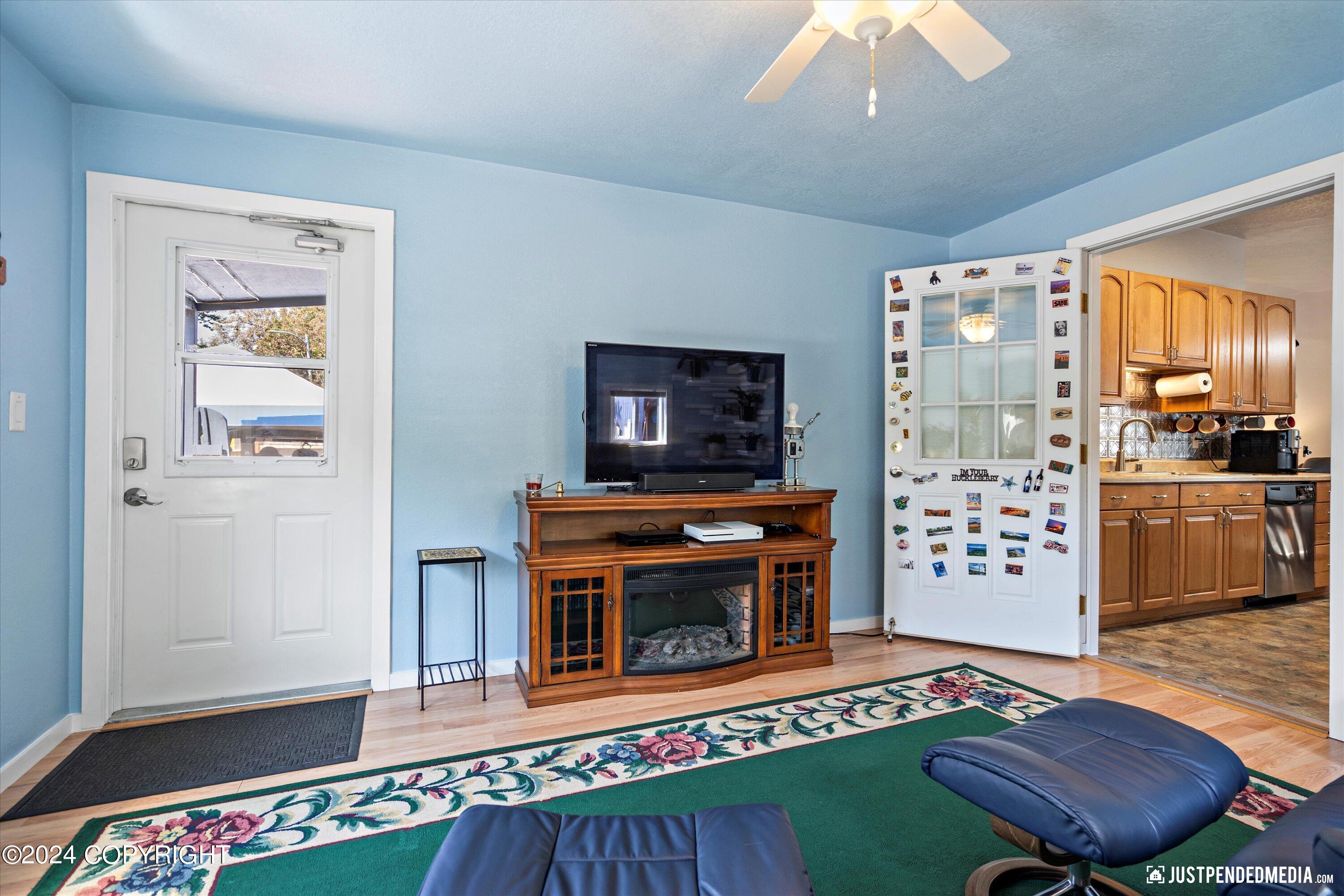 8143 Harvest Circle