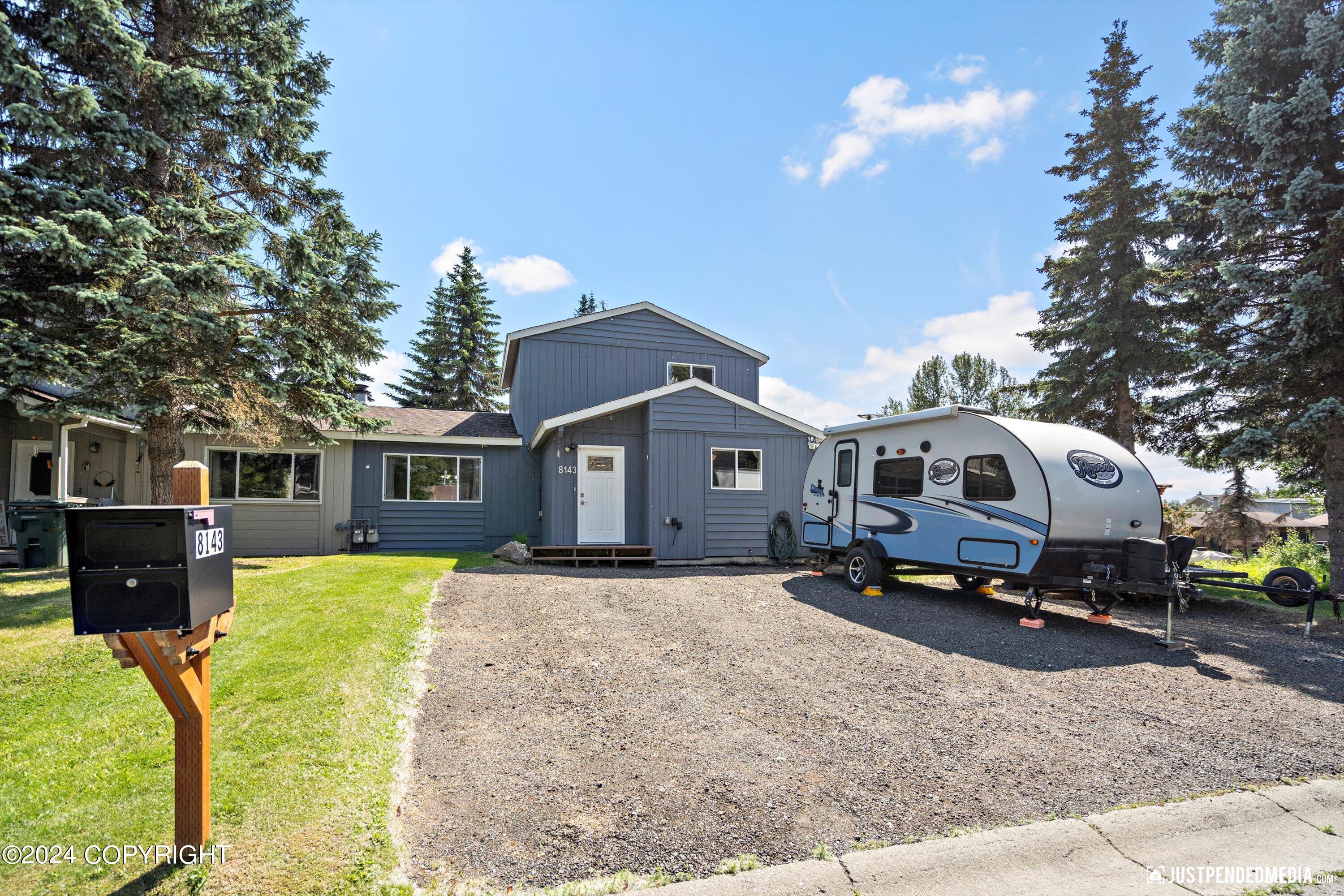 8143 Harvest Circle
