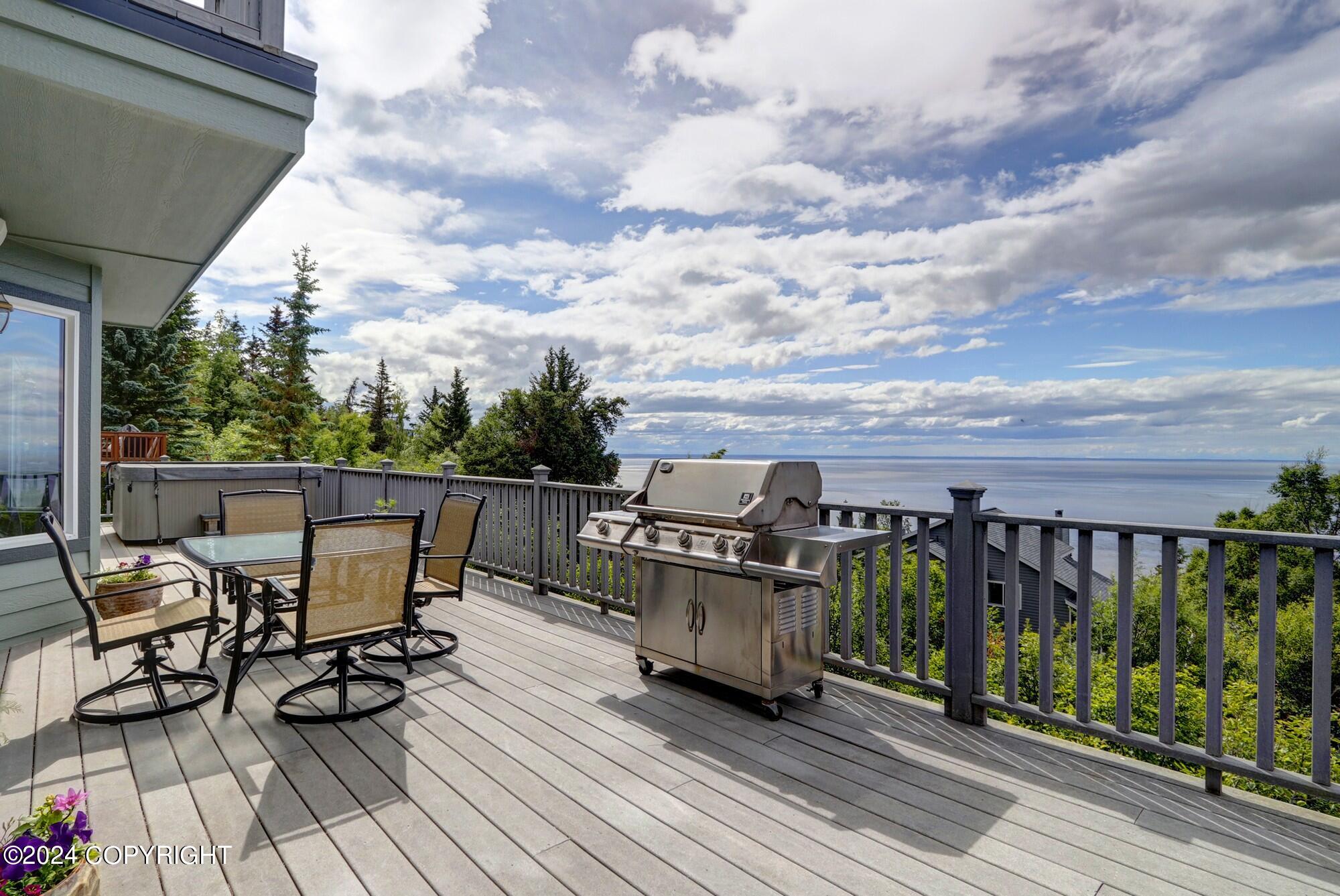 18702 Guillemot Circle