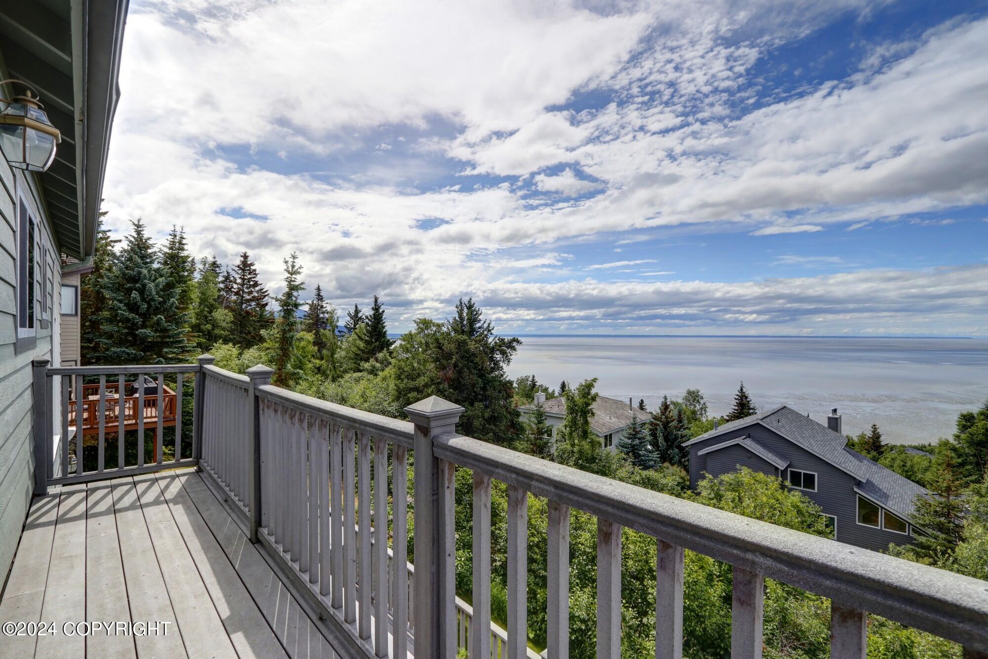 18702 Guillemot Circle