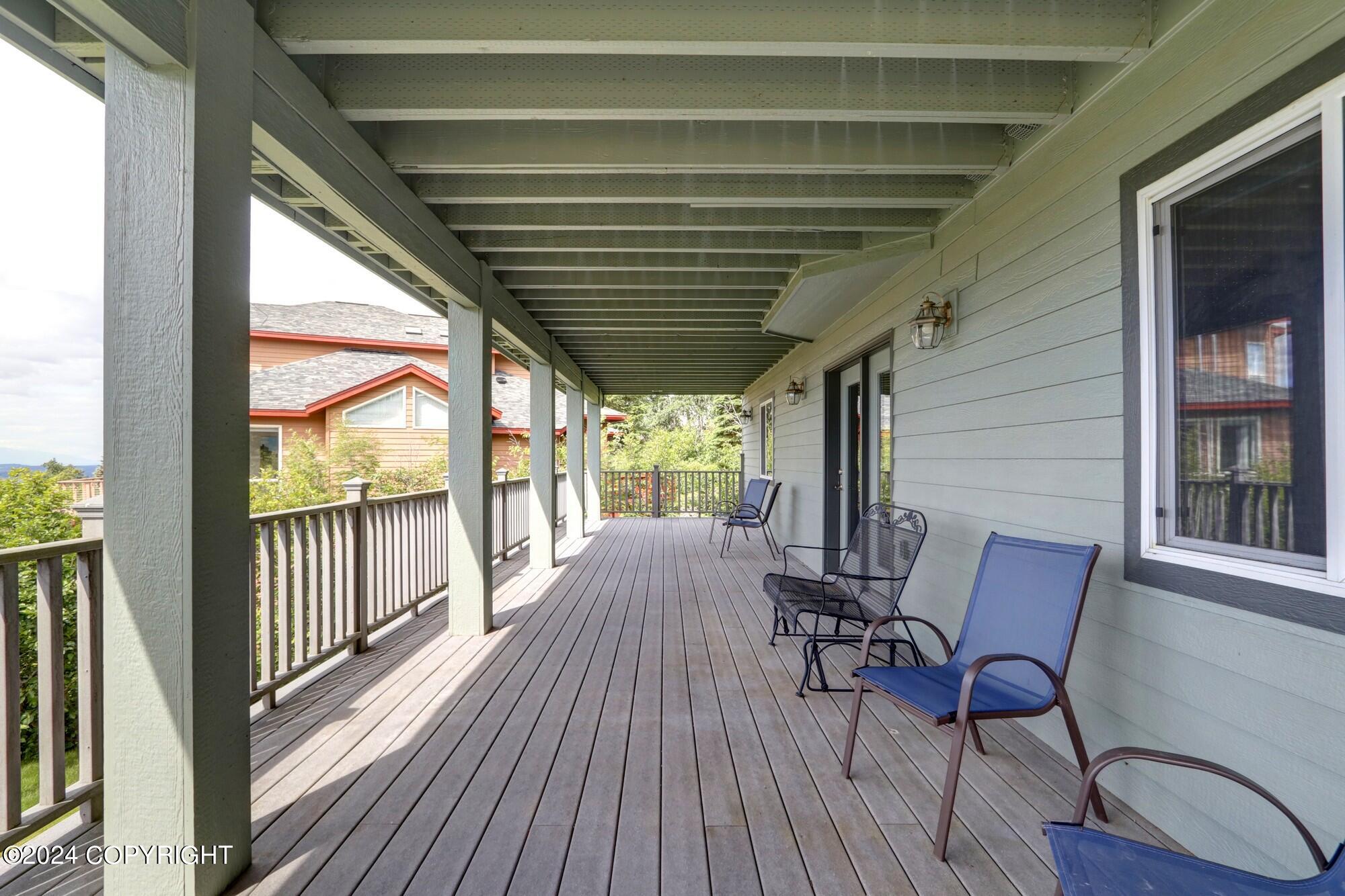 18702 Guillemot Circle