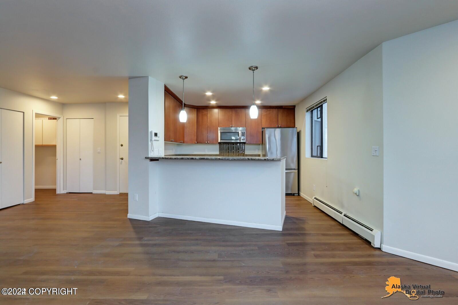 1032 W 11th Avenue # 101