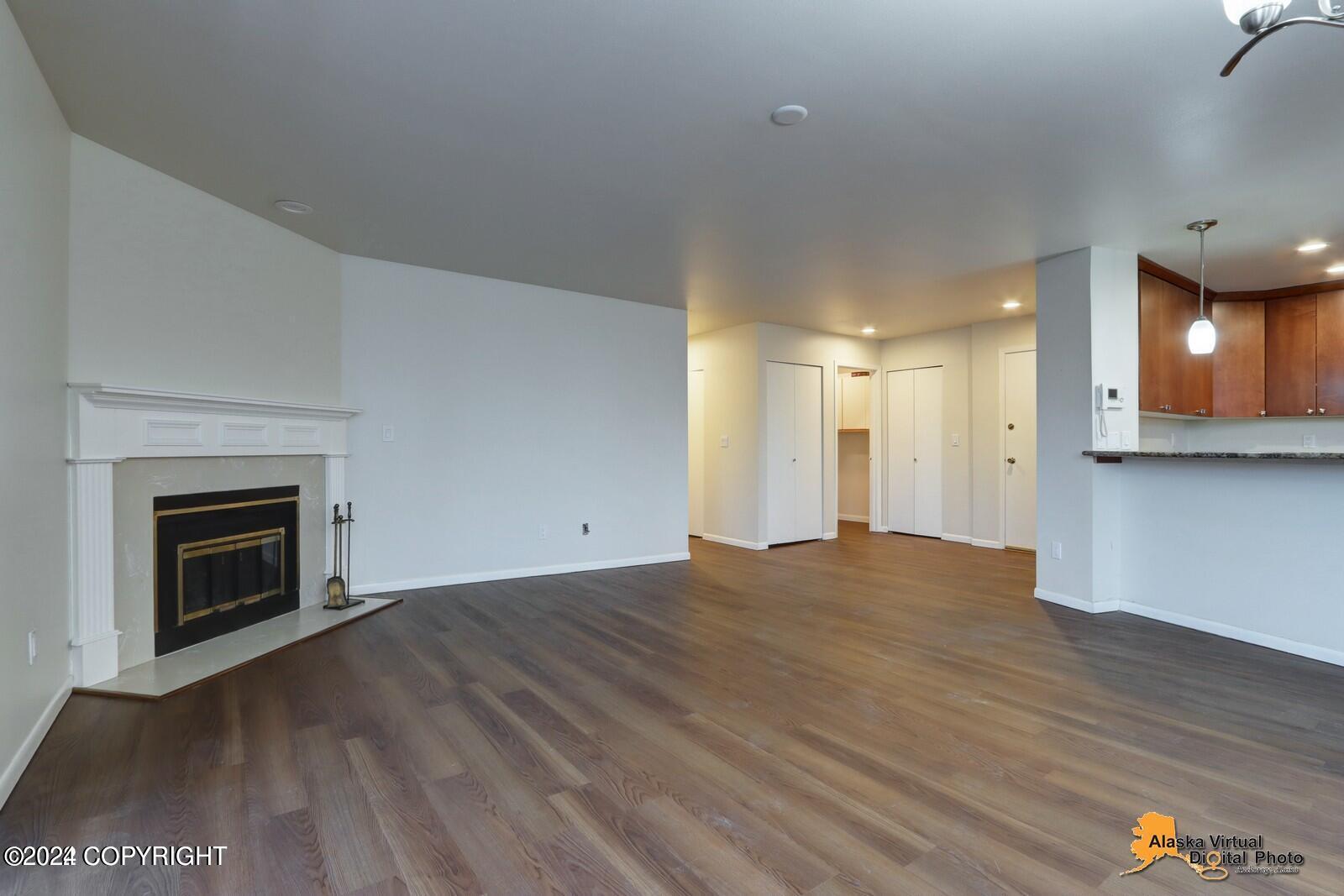 1032 W 11th Avenue # 101