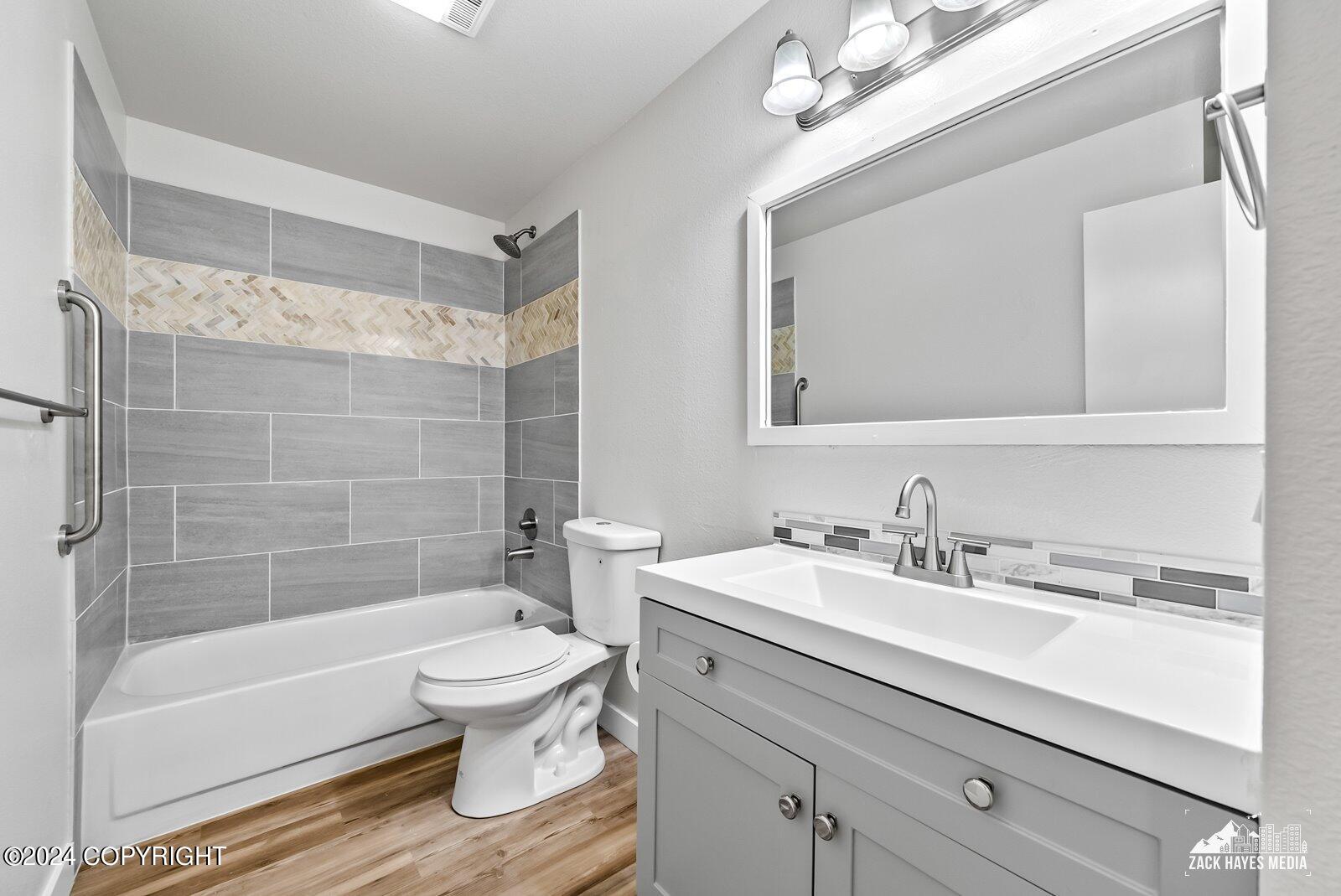 3550 W Dimond Boulevard # 406