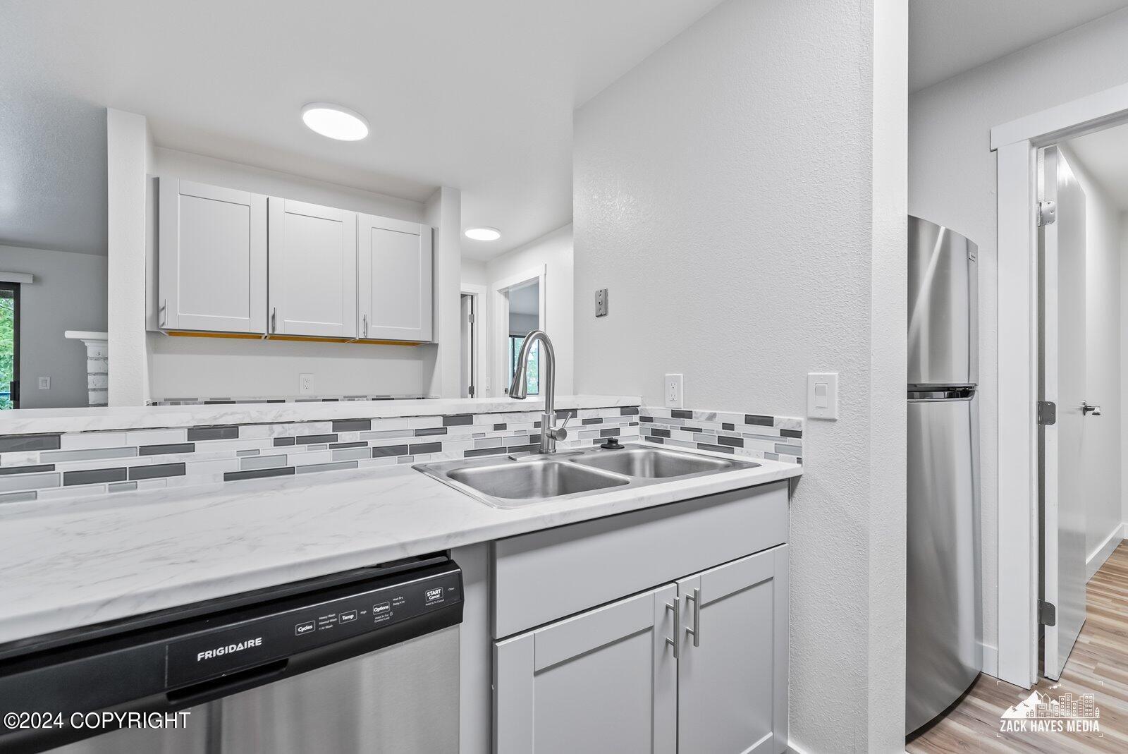 3550 W Dimond Boulevard # 406