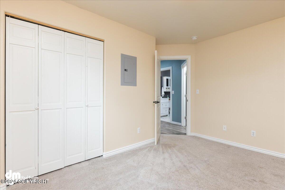 6811 Gold Kings Circle # B