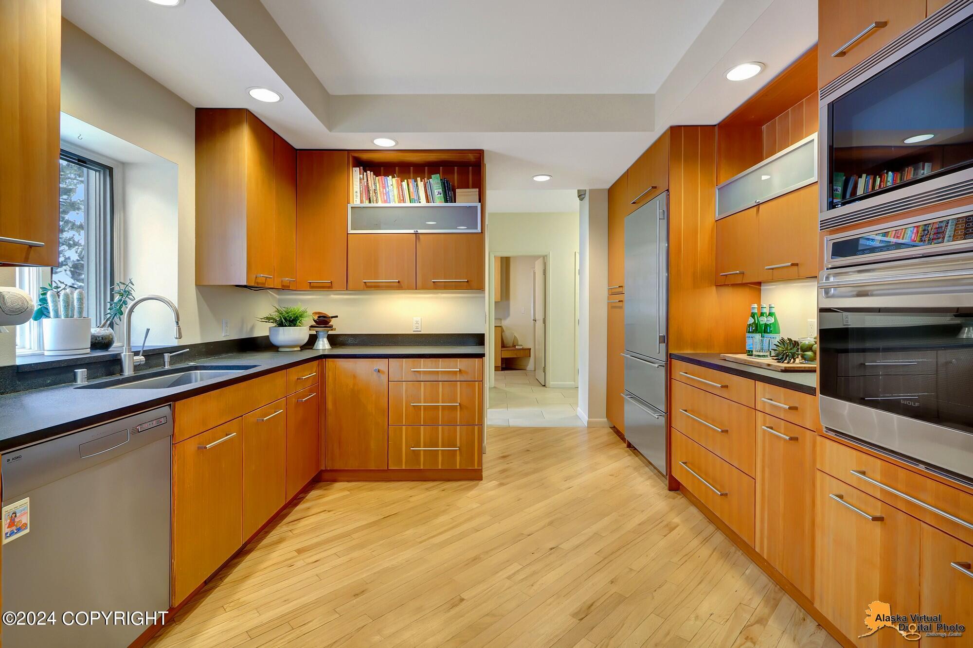 9620 Spring Hill Drive