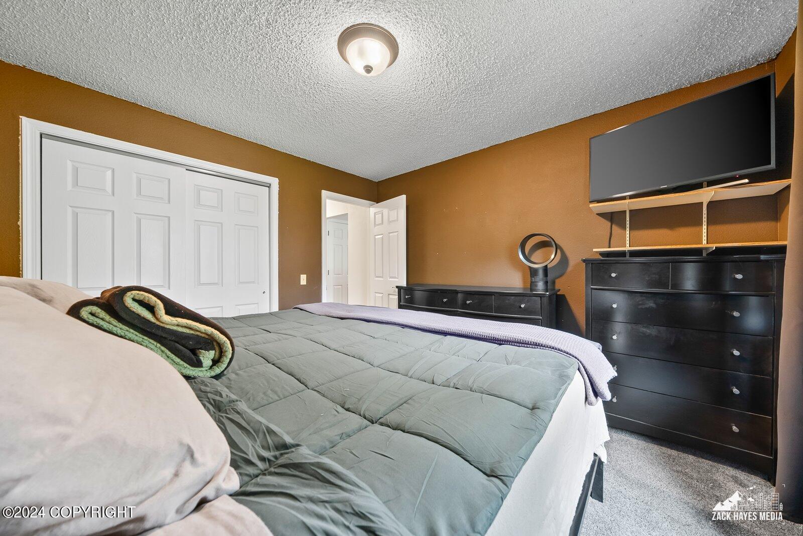 4132 Resurrection Drive