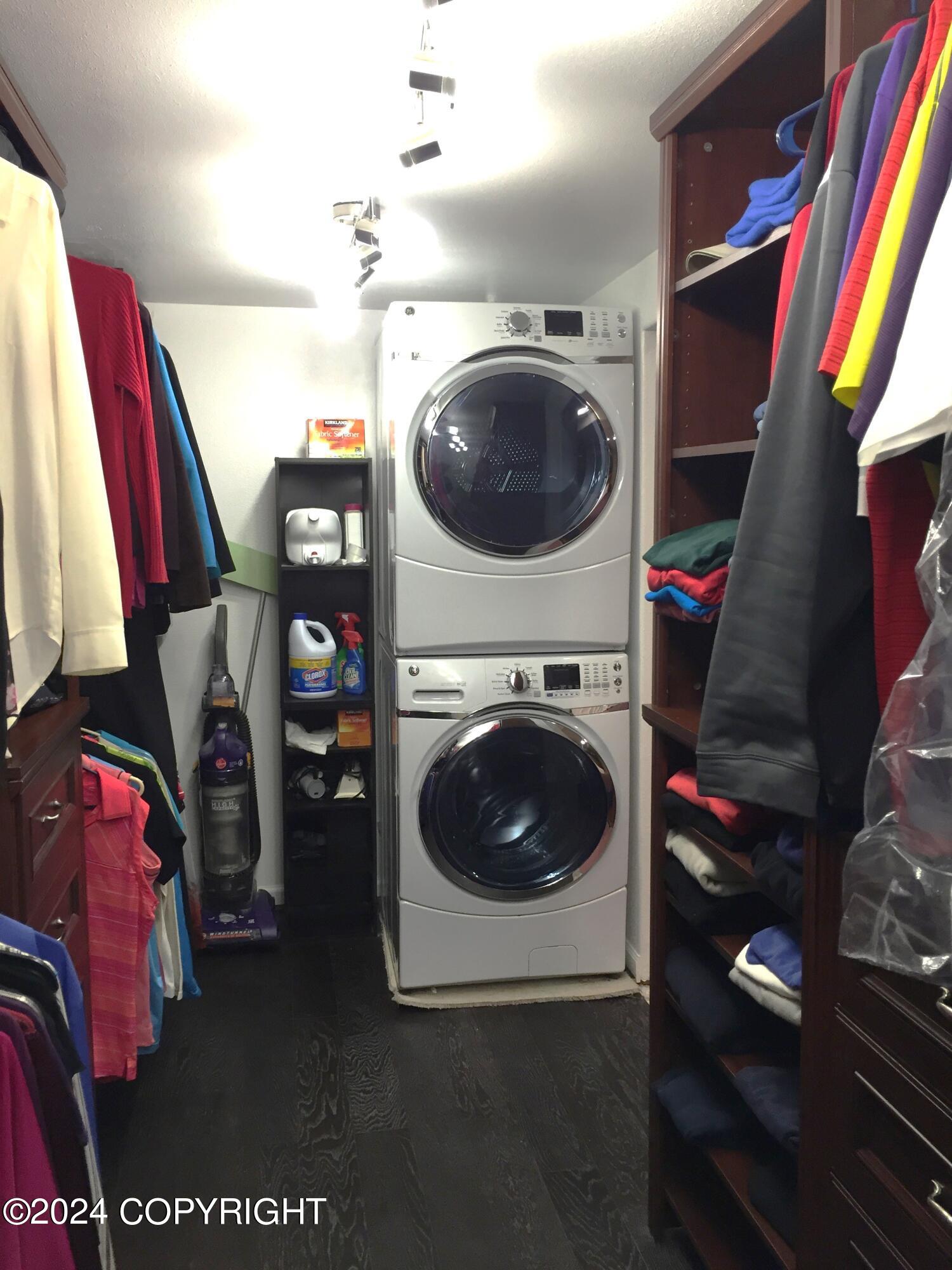 8241 Longhorn Street