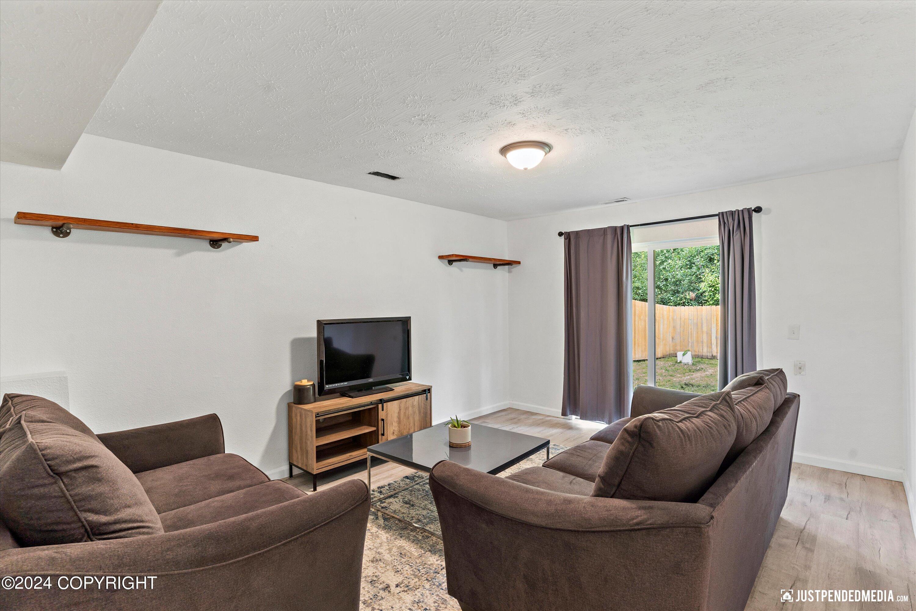 1958 Commodore Drive