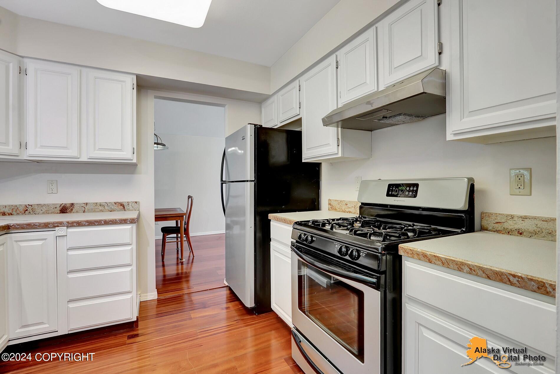 3251 Rosalind Loop