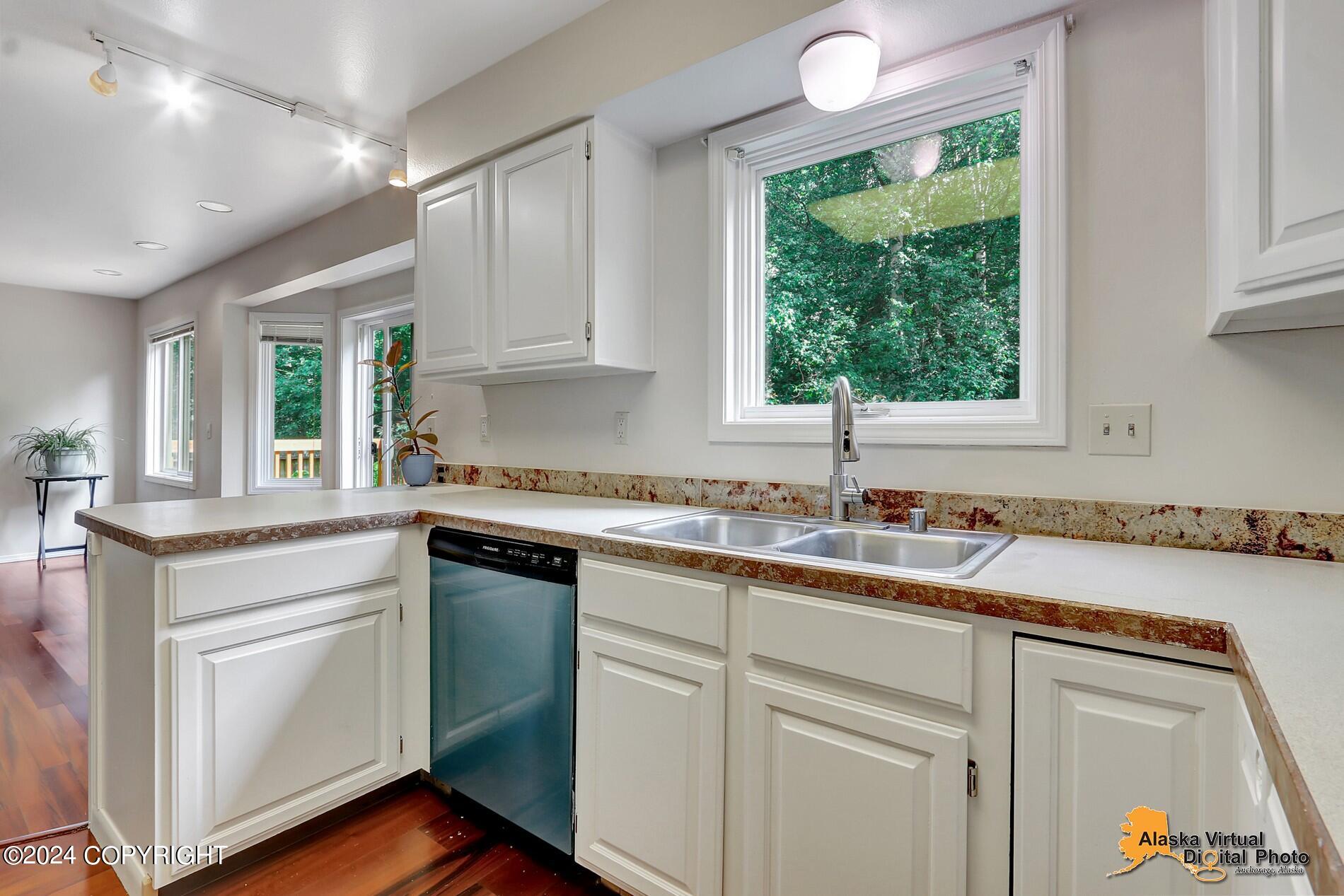 3251 Rosalind Loop