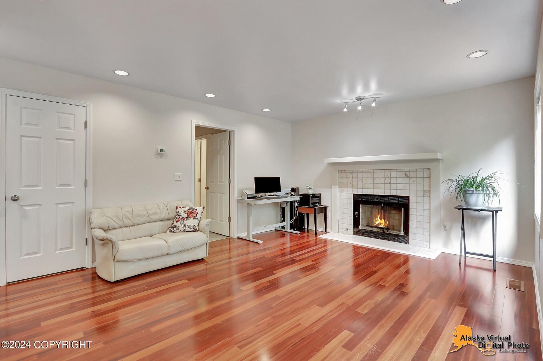 3251 Rosalind Loop