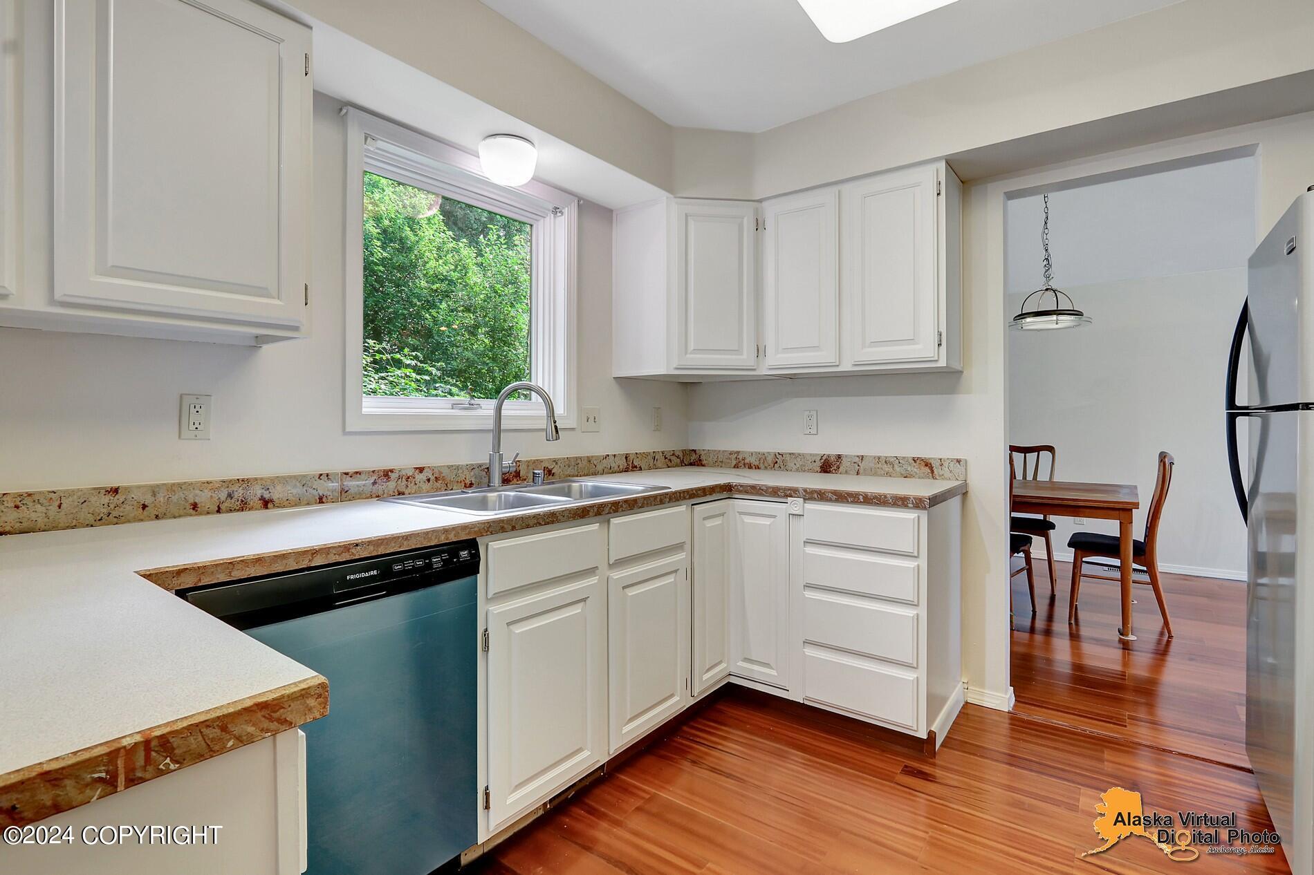 3251 Rosalind Loop