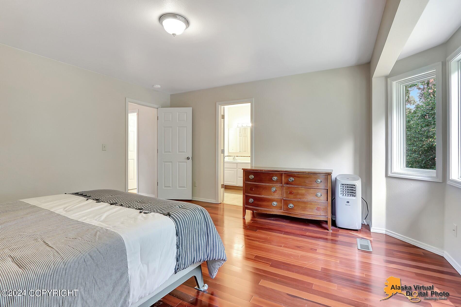 3251 Rosalind Loop
