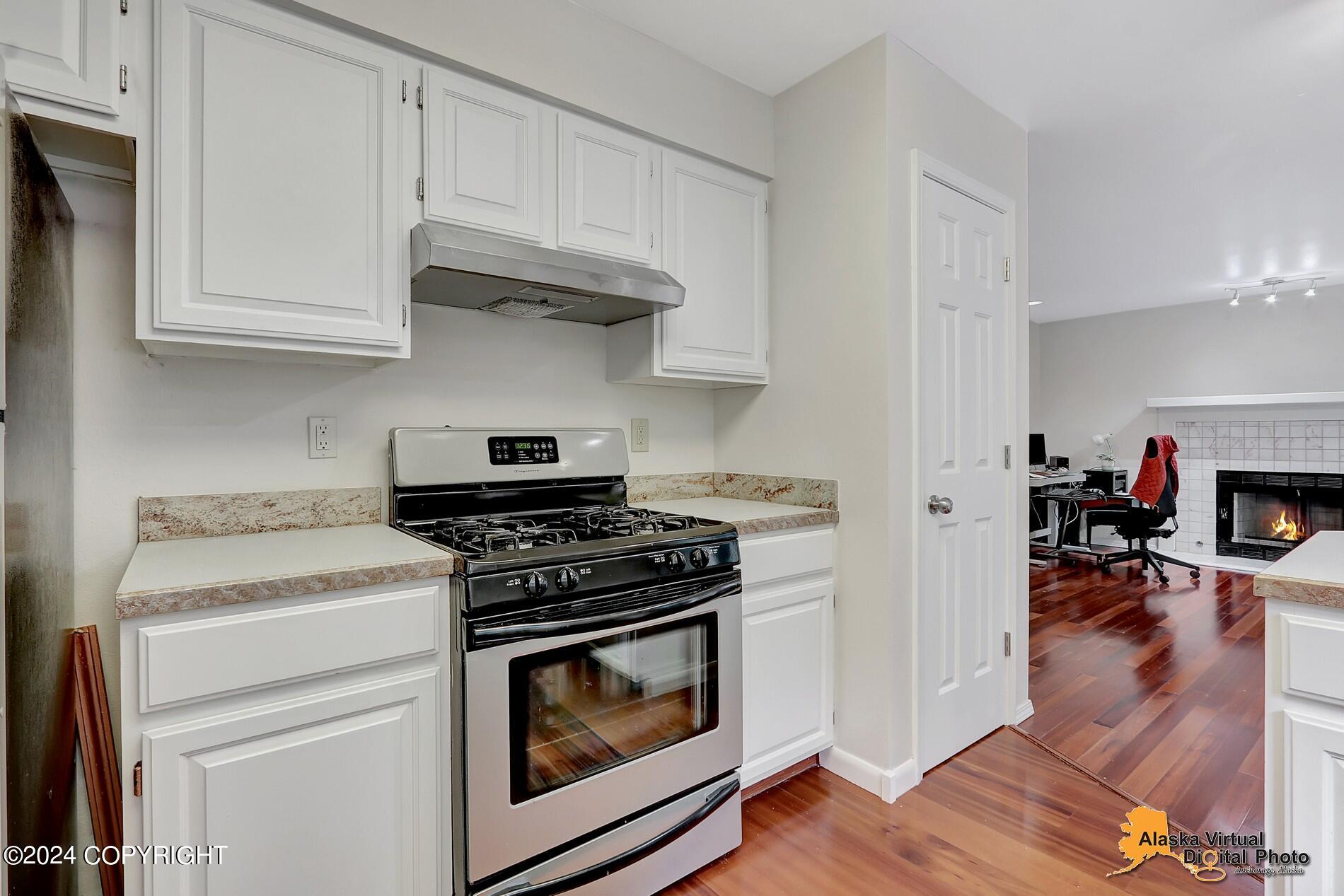 3251 Rosalind Loop