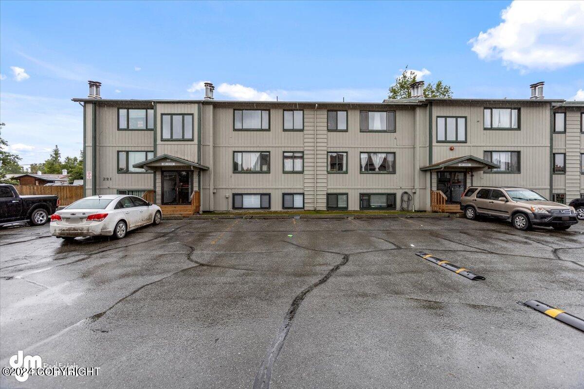221 Mc Carrey Street # 2B Unit: #11-2B