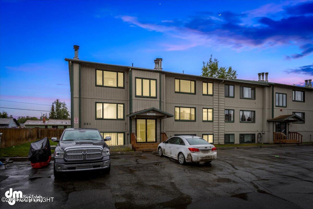 221 Mc Carrey Street # 2B Unit: #11-2B