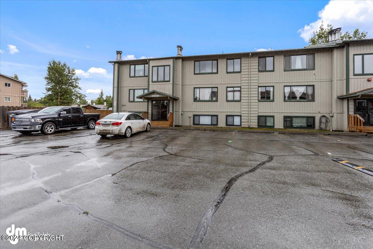 221 Mc Carrey Street # 2B Unit: #11-2B
