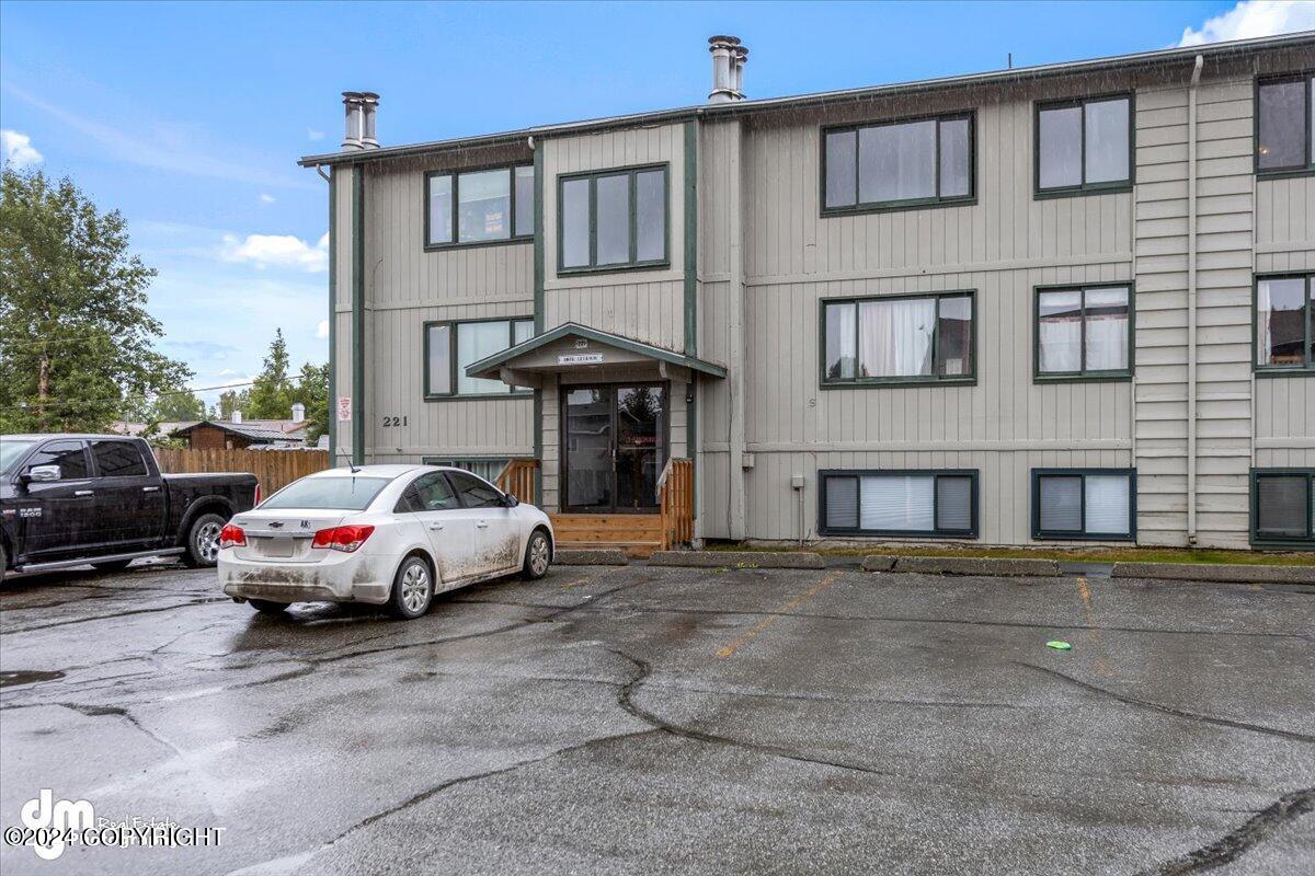 221 Mc Carrey Street # 2B Unit: #11-2B