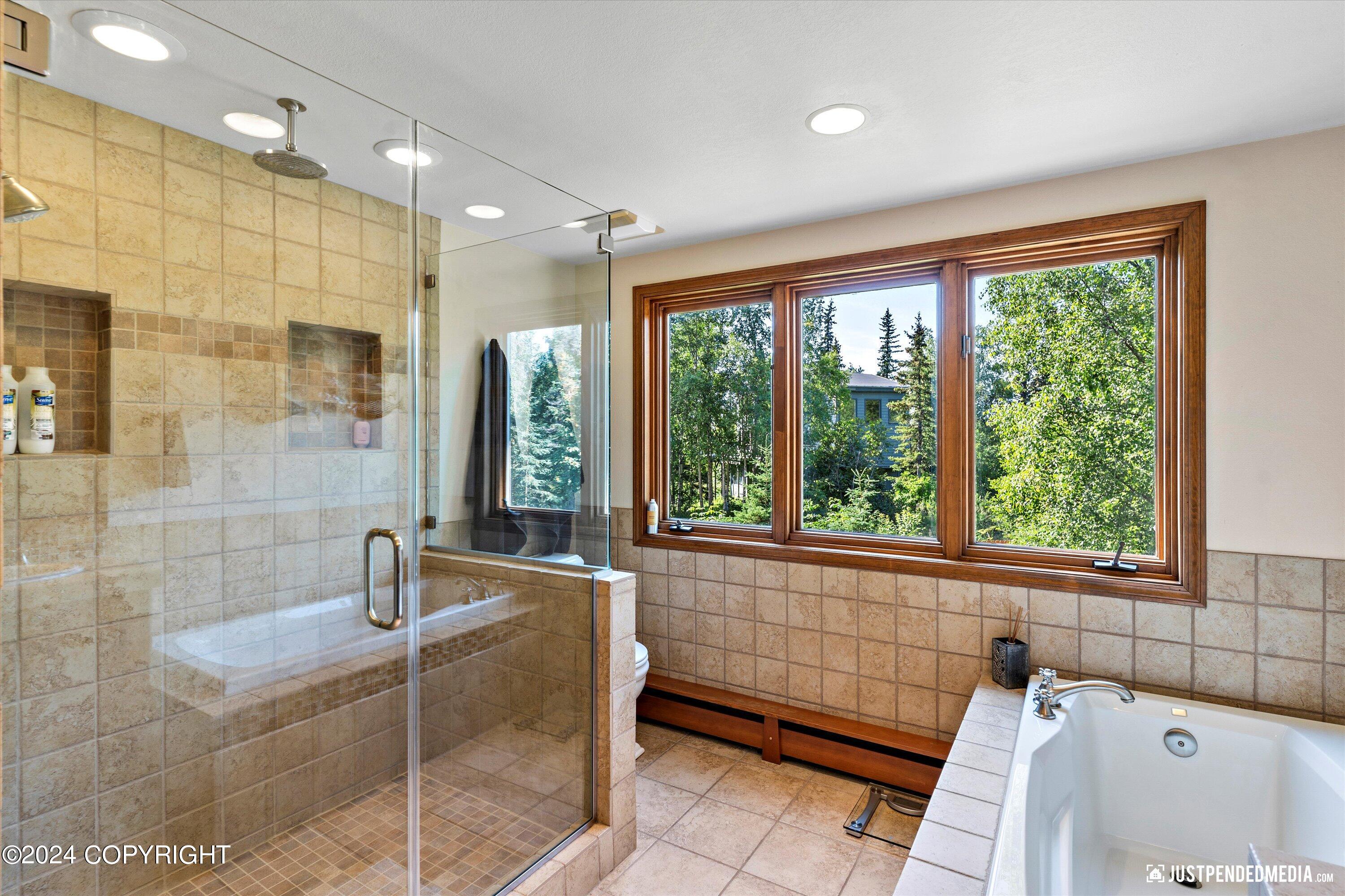 4400 Southpark Bluff Drive